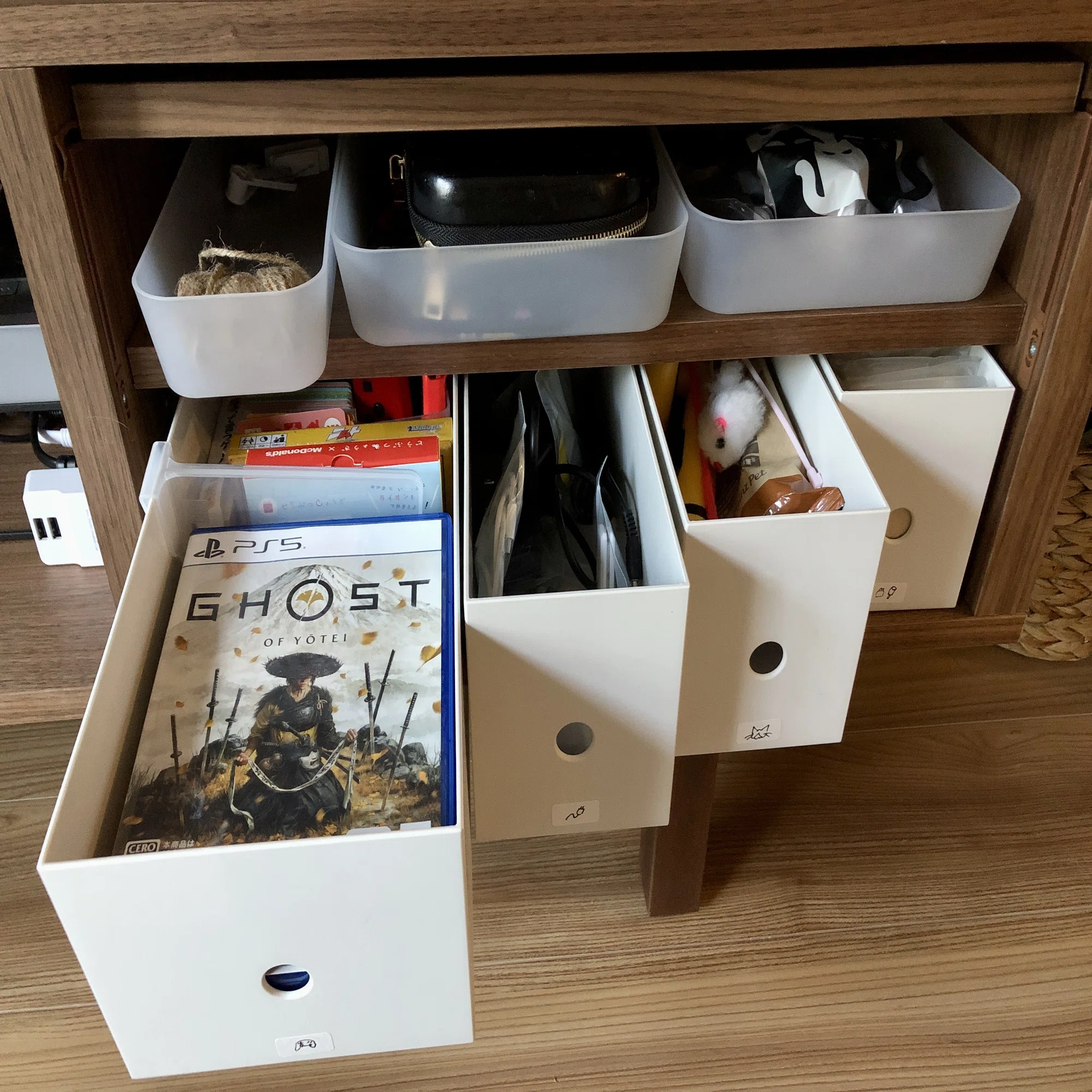 IKEA STOCKHOLM テレビボードと収納｜けつばん ( qp3min_c )