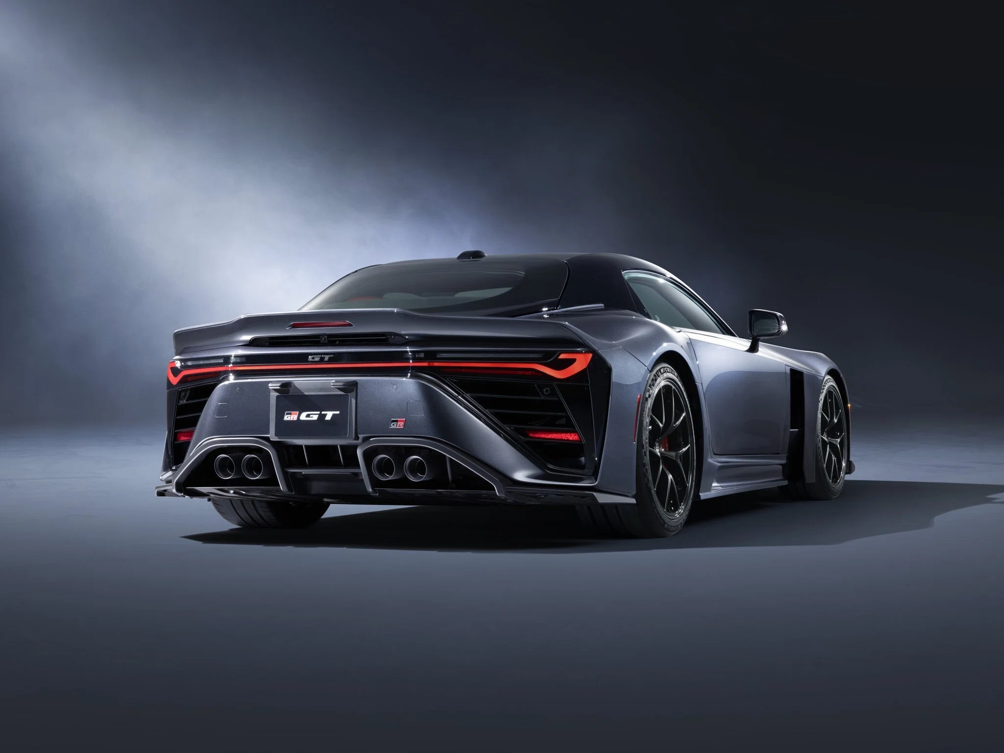 速報】トヨタ、新型フラッグシップ「GR GT」世界初公開｜d1takeru