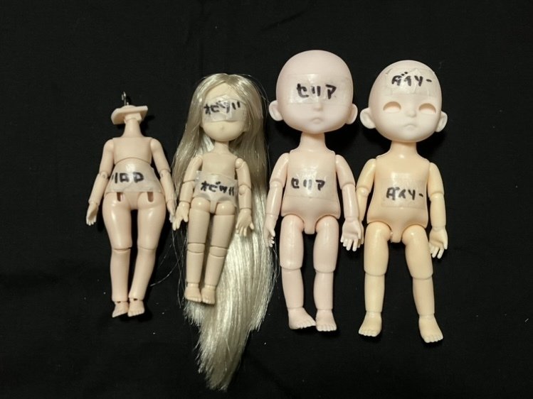 セリア・ダイソー・オビツ・リロロ 約10cmサイズドールのボディサイズ