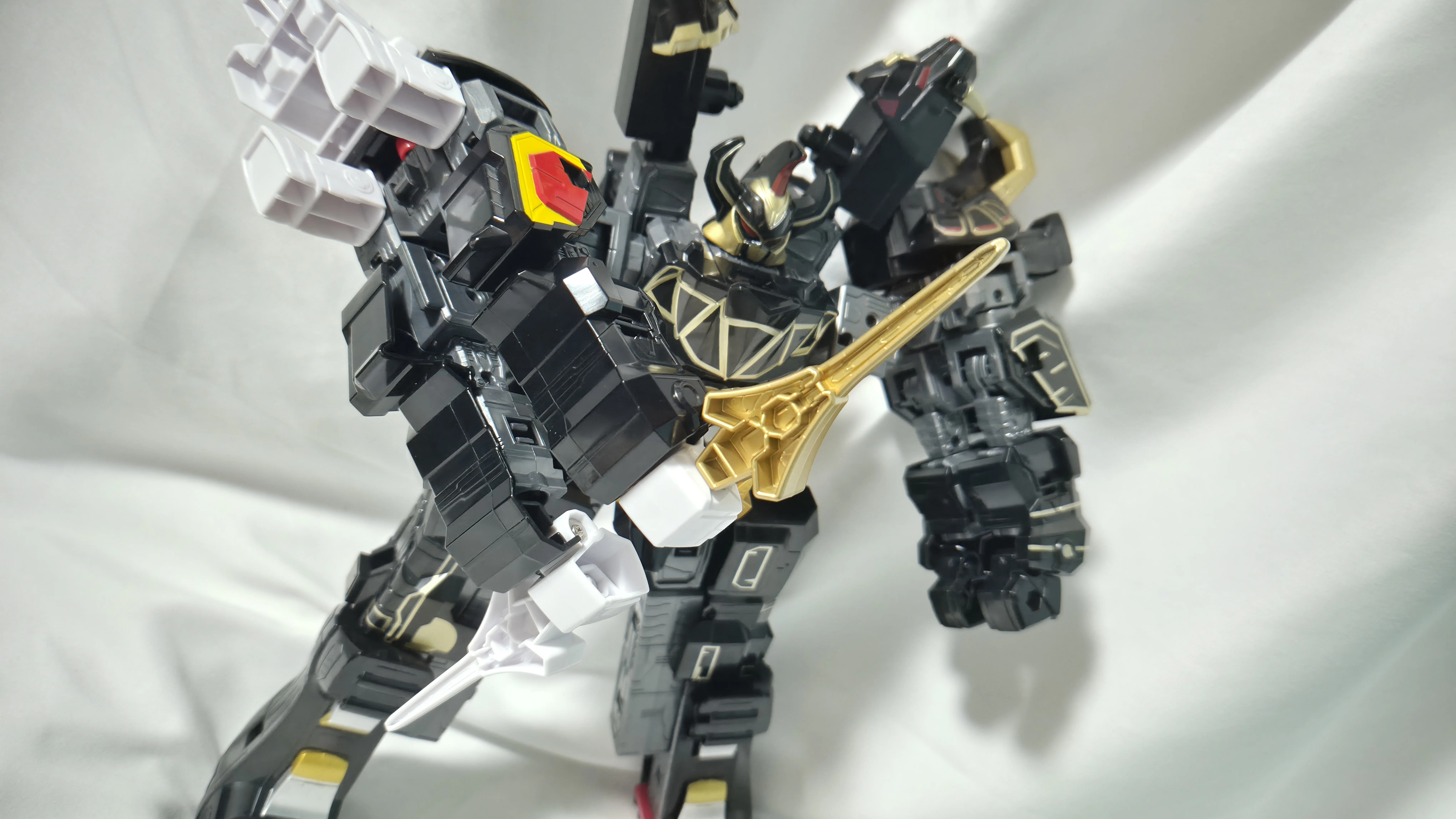 最後(？)の巨神(ロボユニバース)、『ブラック大獣神』降臨。【DXROBO