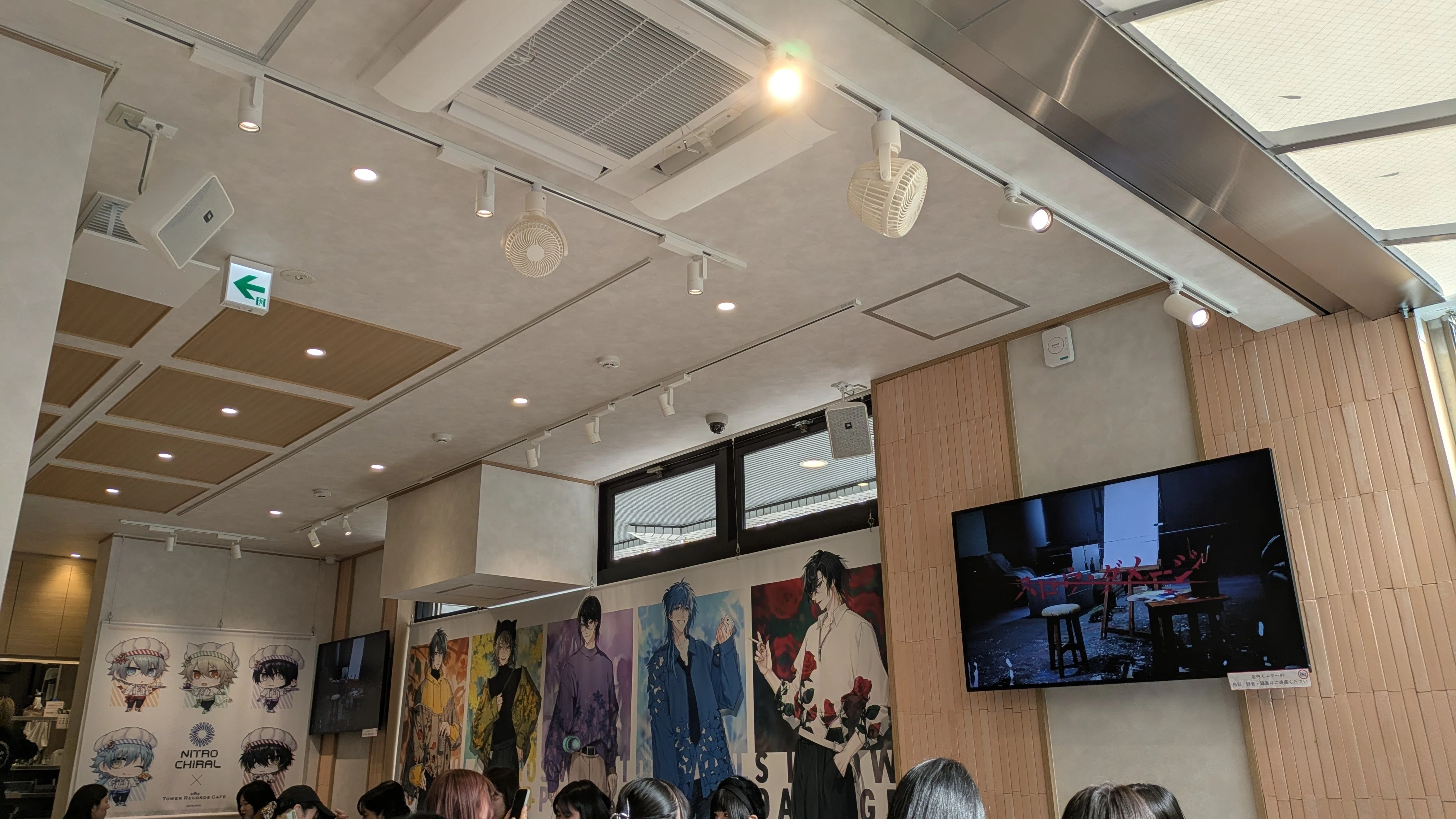 レポ】TOWER RECORDS CAFE 池袋店×「ニトロキラル」【2025年】｜華奈好