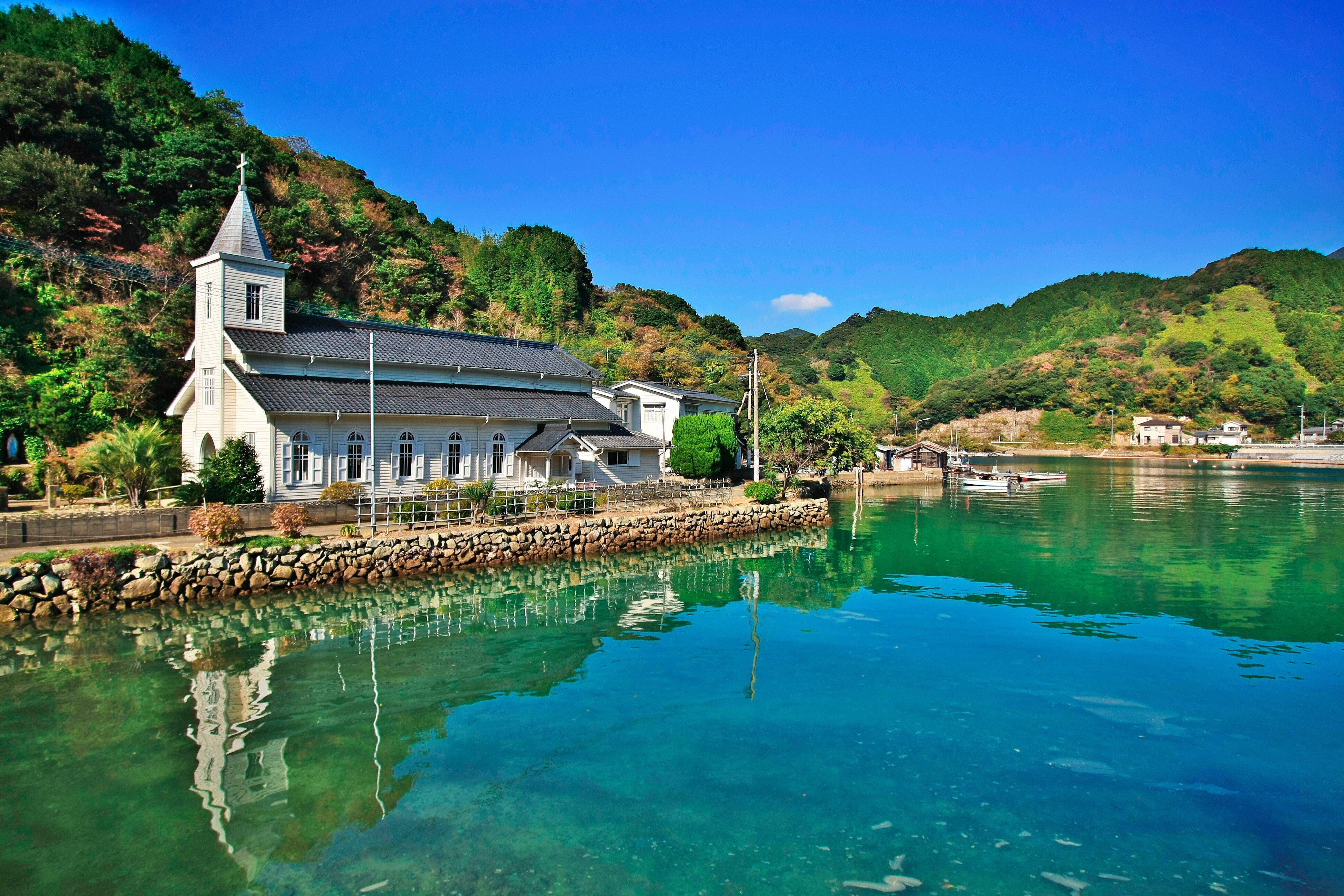 五島列島カトリック教会巡礼5 中通島南部と若松島の教会｜旅する巡礼者