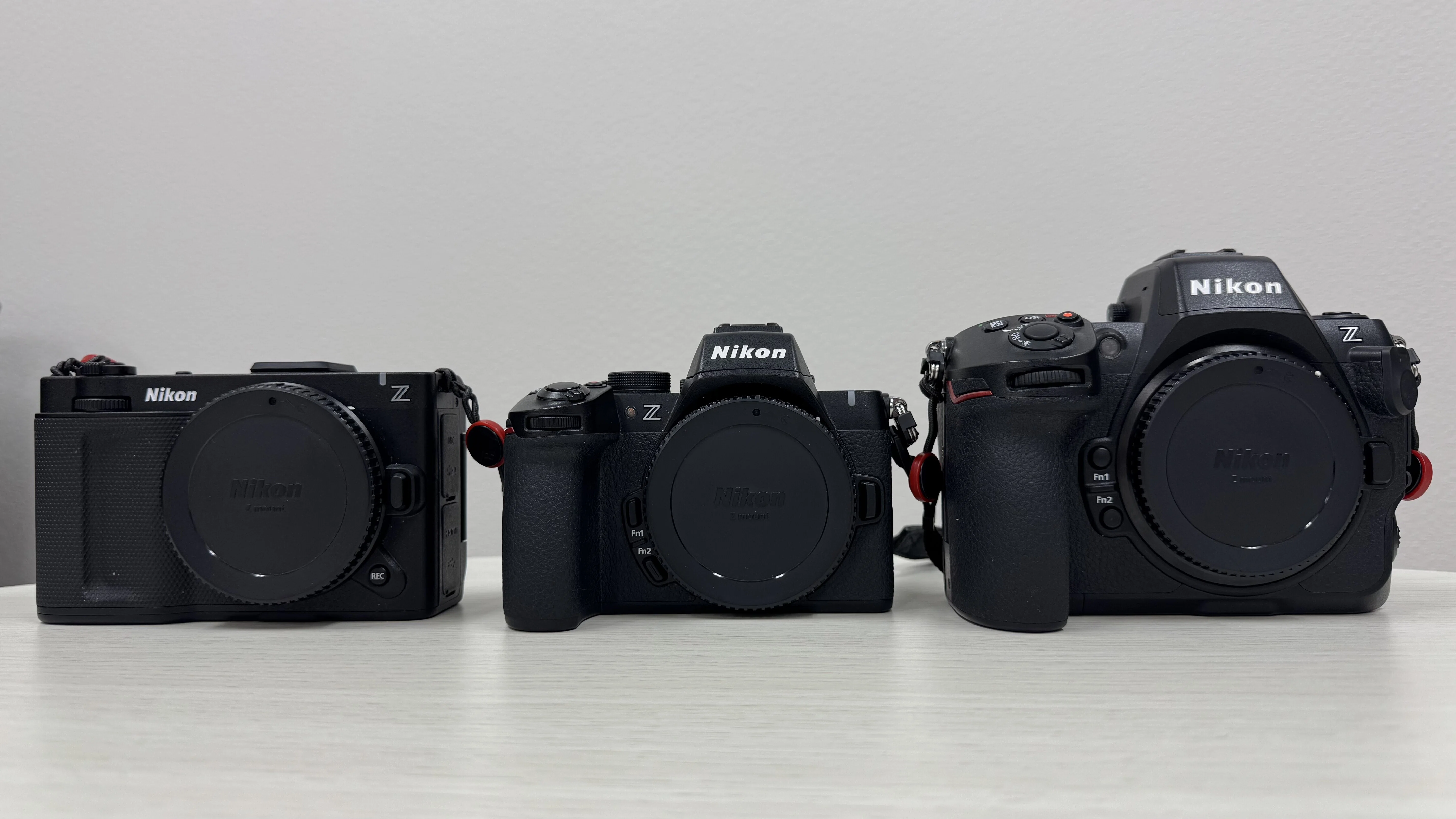 Nikon ZR,Z50Ⅱ,Z8 のサイズ比較｜Akaishi