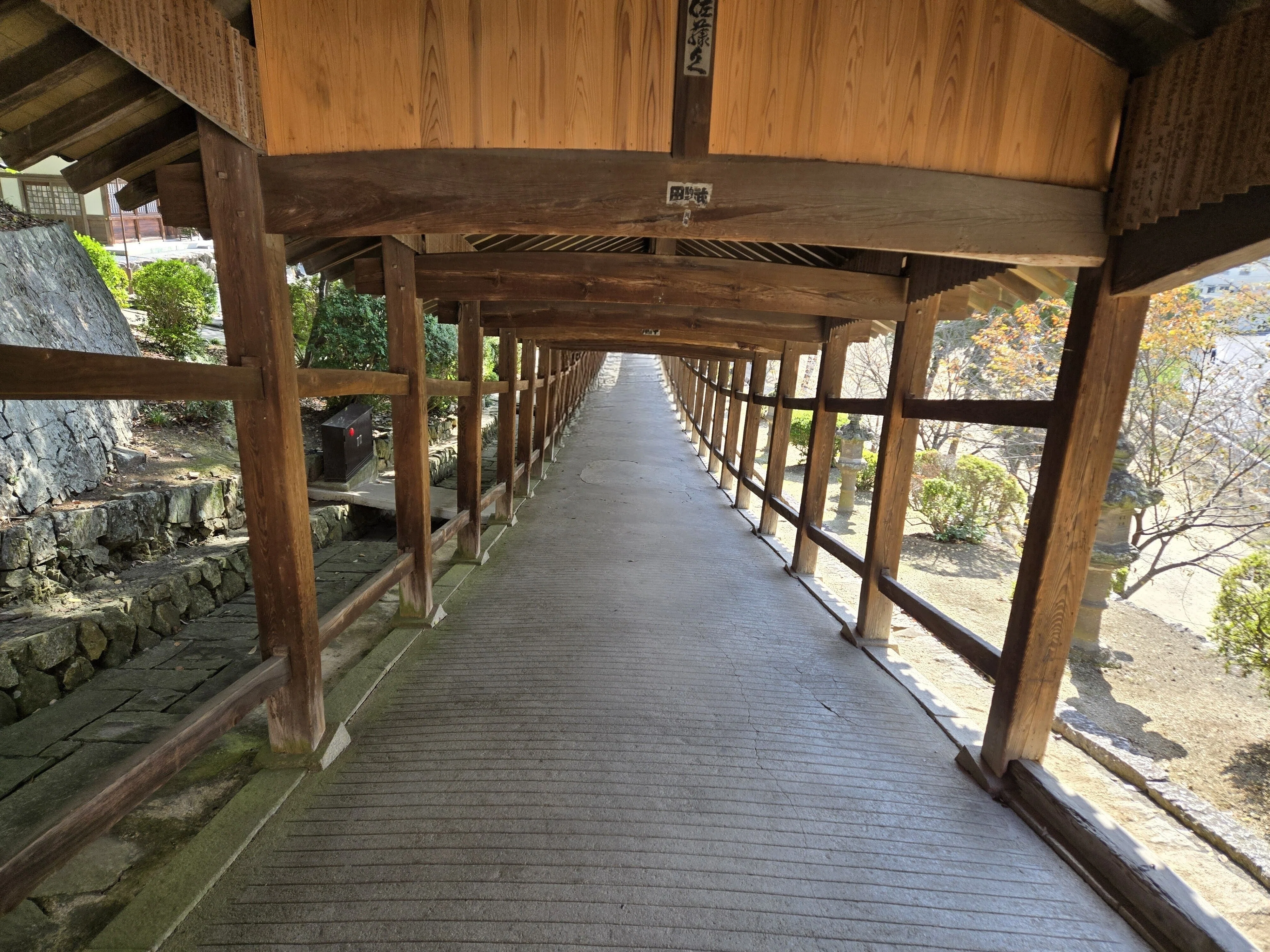 桃太郎伝説の地！国宝・吉備津神社で感じる圧倒的なパワーと夫婦旅｜Y