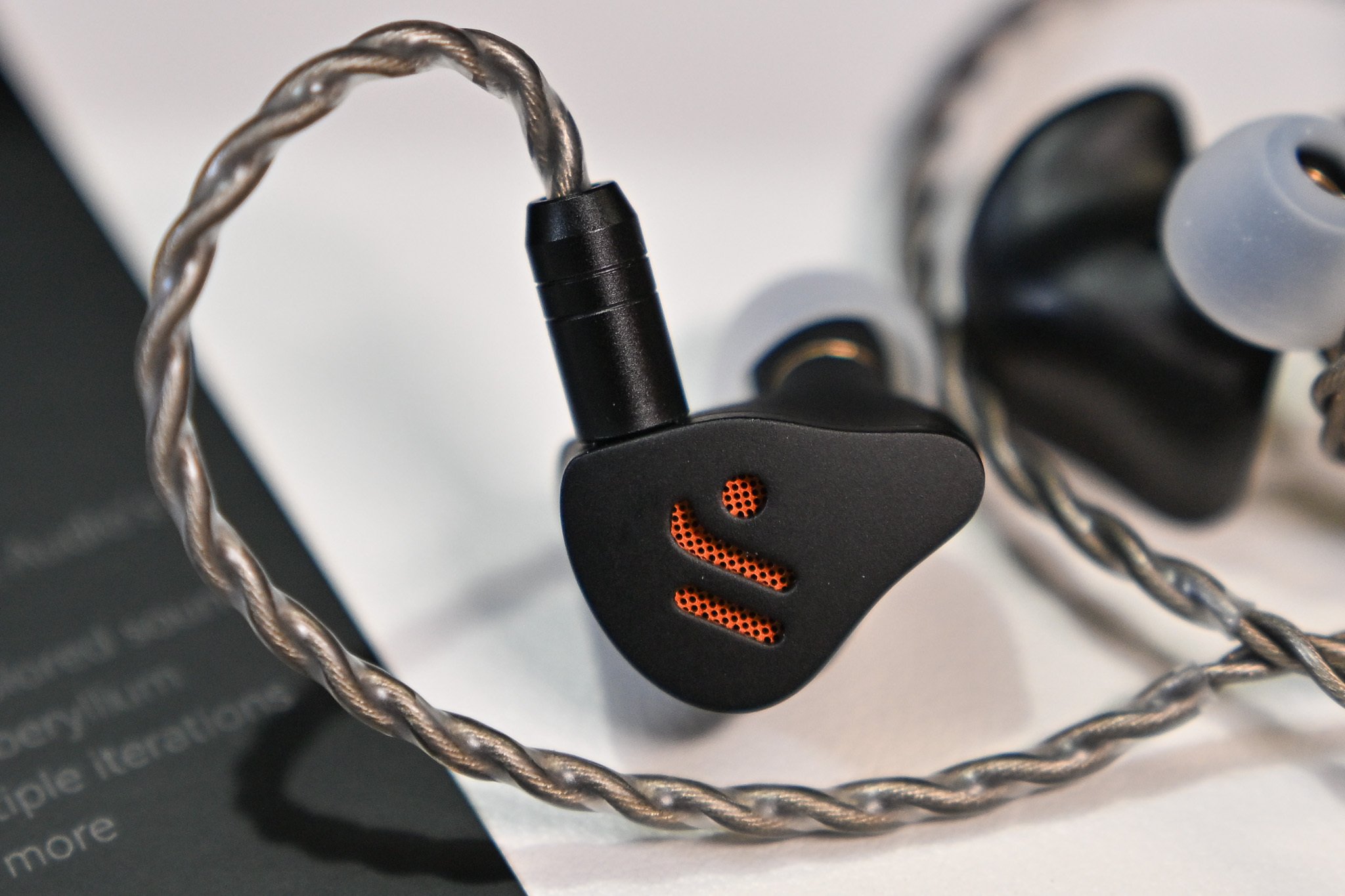 レビュー品】Fosi Audio IM4：カナル型なのに開放型!? 聴き疲れを