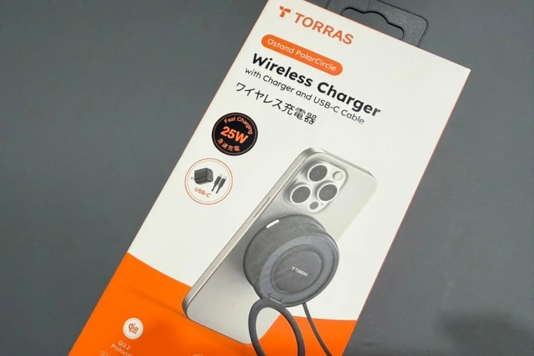 TORRAS Ostand PolarCircleが「ワイヤレスは遅い」を終わらせる。Qi2