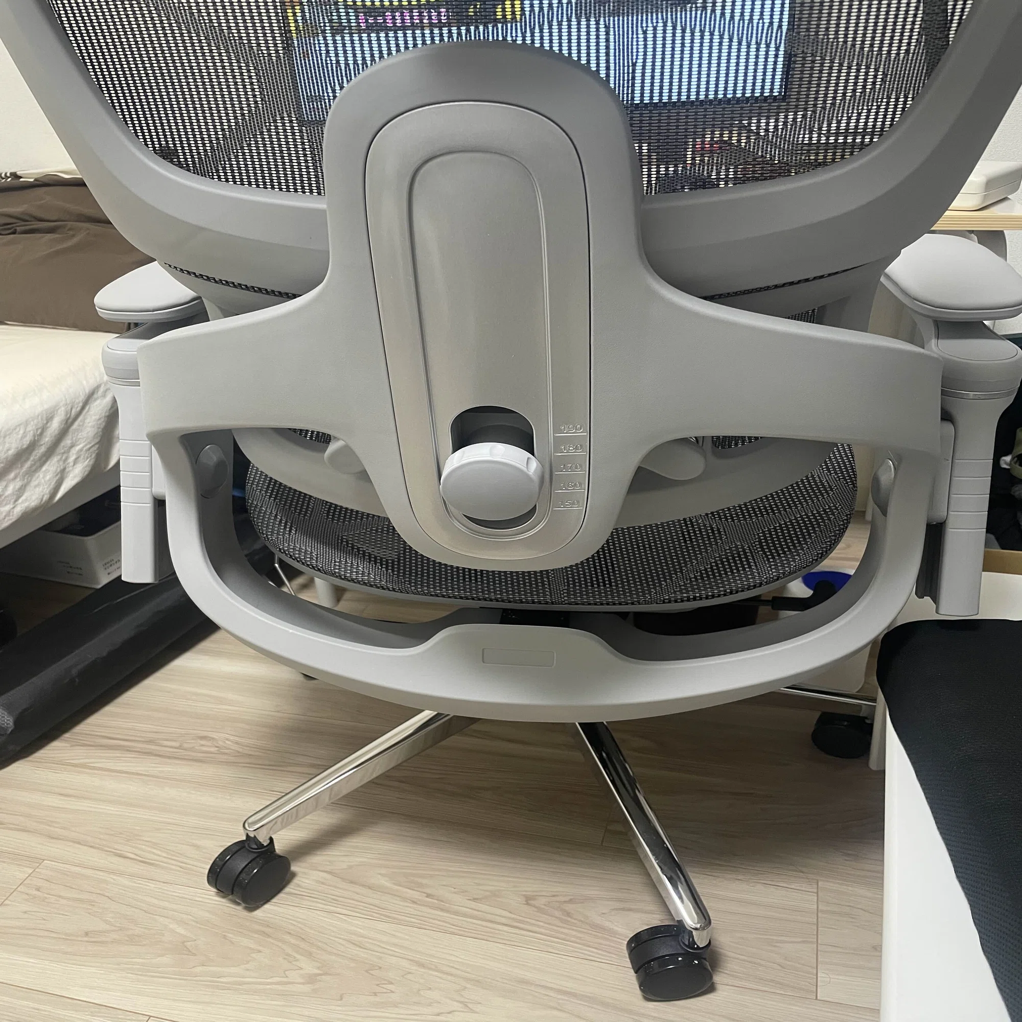 商品レビュー】Amazon で Neriko C5 というオフィスチェアを買う｜kamioka