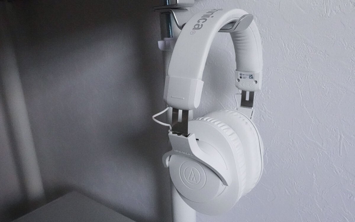audio-technicaの白のヘッドホンを使ってみた感想（ATH-M20xBT
