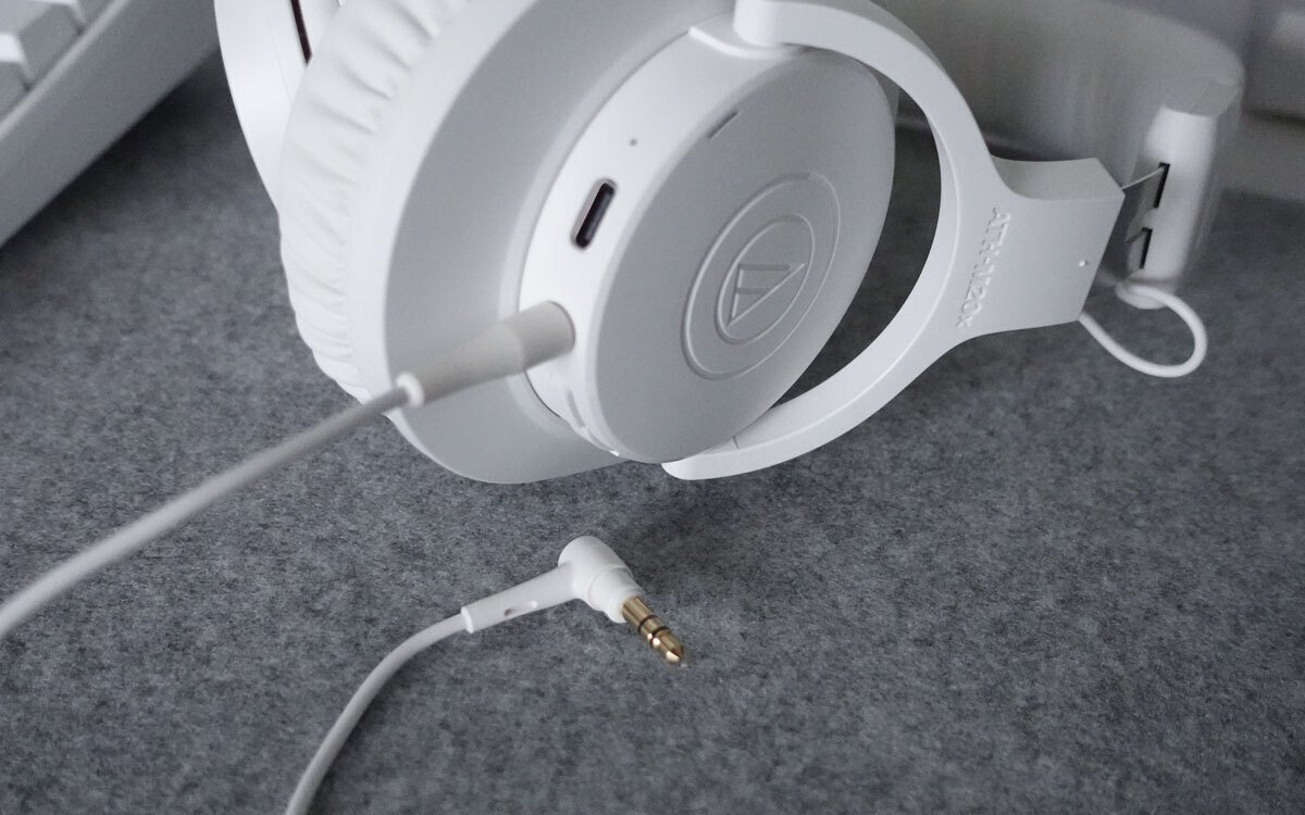 audio-technicaの白のヘッドホンを使ってみた感想（ATH-M20xBT