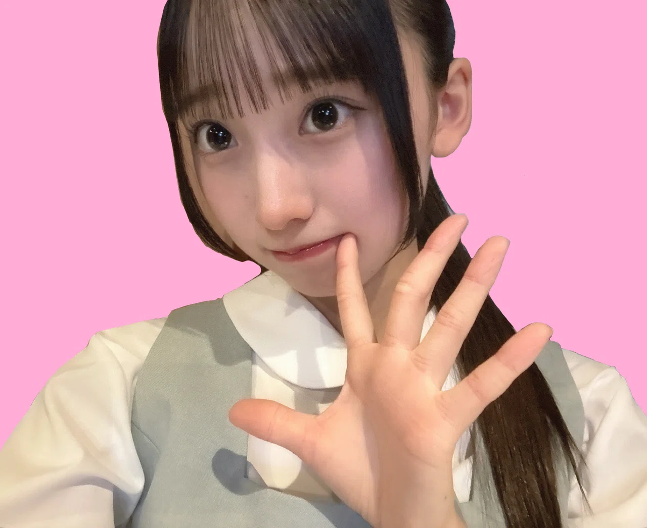 「最終値下げ！」5期生お披露目衣装 大田美月 ヨリ 直筆サイン 裏コメあり 日向坂46 五期生初の直筆サイン入り生写真は大田美月