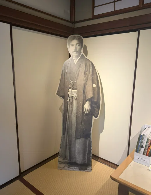 谷中銀座＆横山大観記念館 晩秋の散策｜こういち