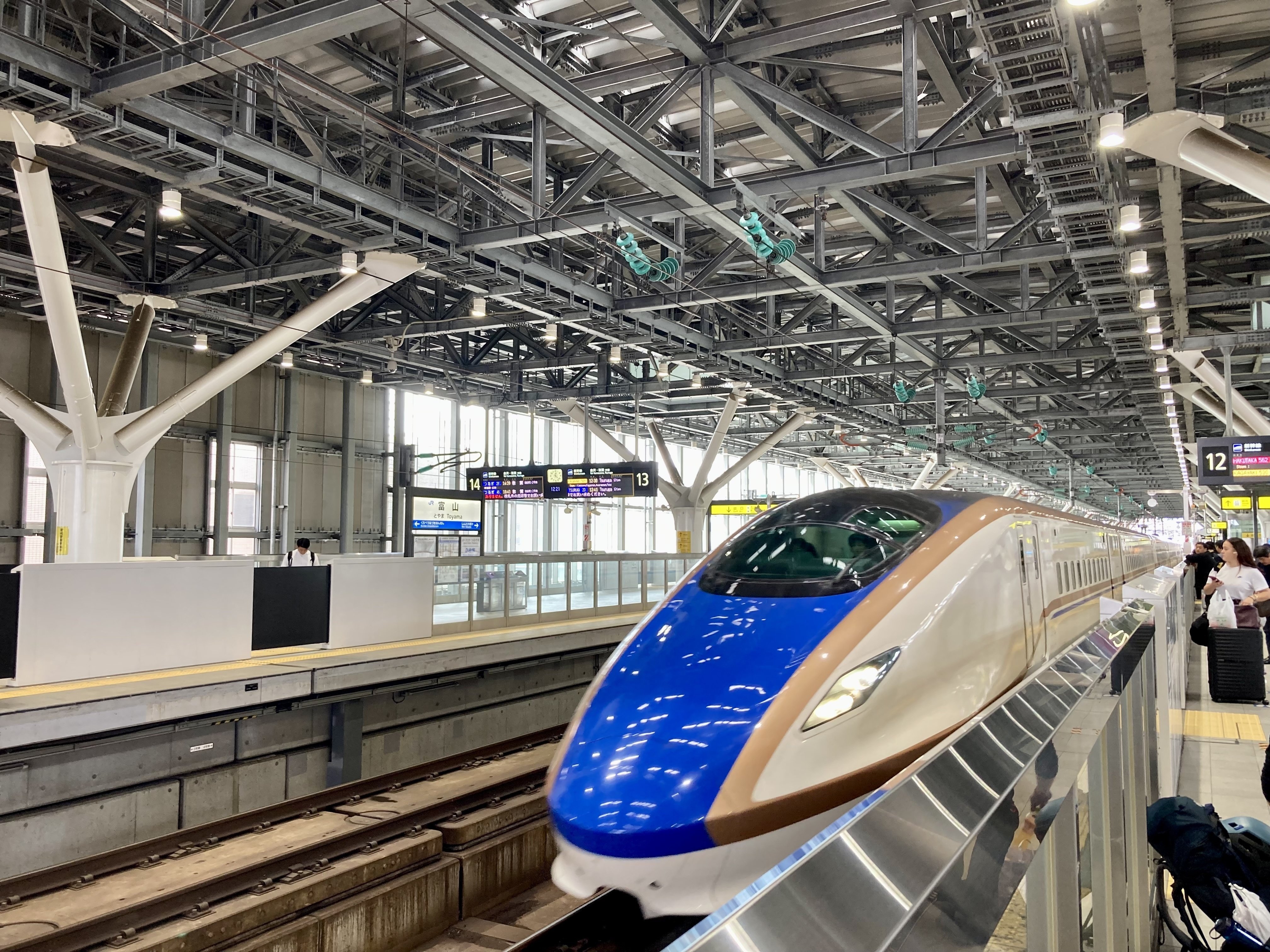 富山地方鉄道を1日で乗りつぶしてみた（2025年9月14日）｜クーコ🦦脱出