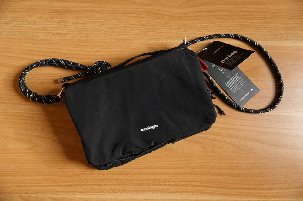 TopologyのBottle Sacoche Largeは最高のミニバッグ！｜TECH & GO｜で