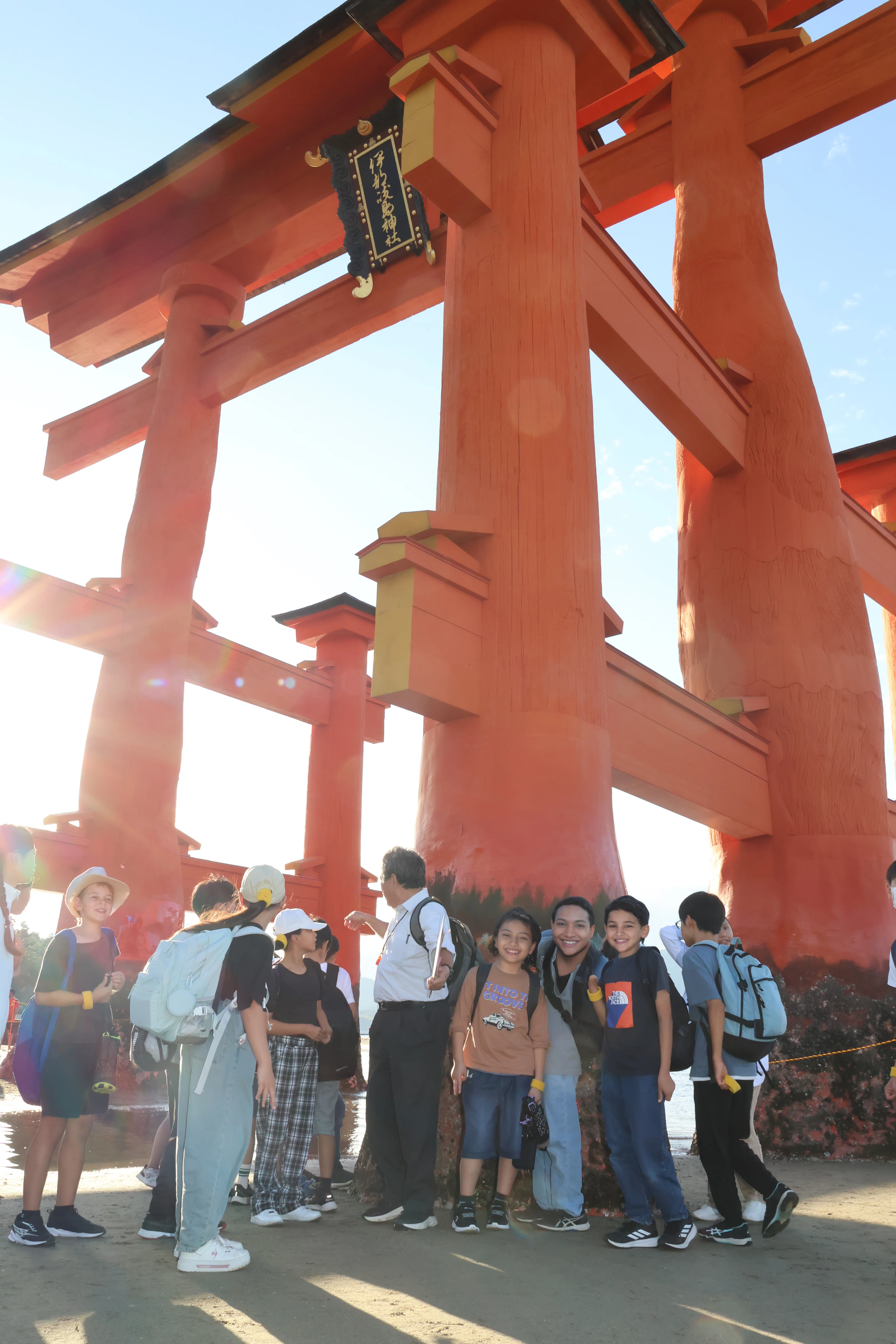 干潮の宮島厳島神社と生成AI｜小谷 久美子 写心や