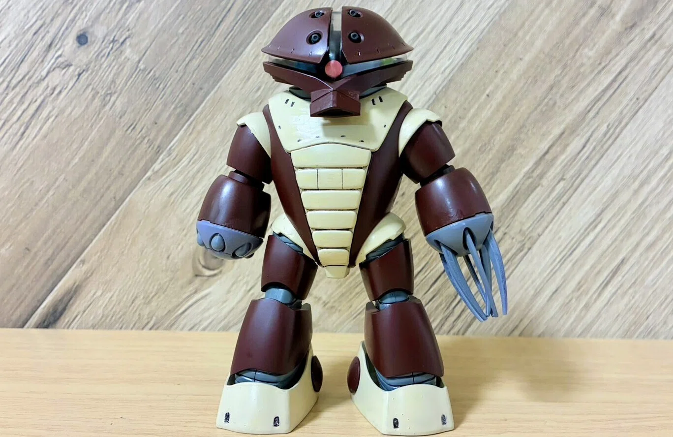 アッガイちゃん完成。製作(8)7歳で挫折したアッガイに43年ぶりに挑戦