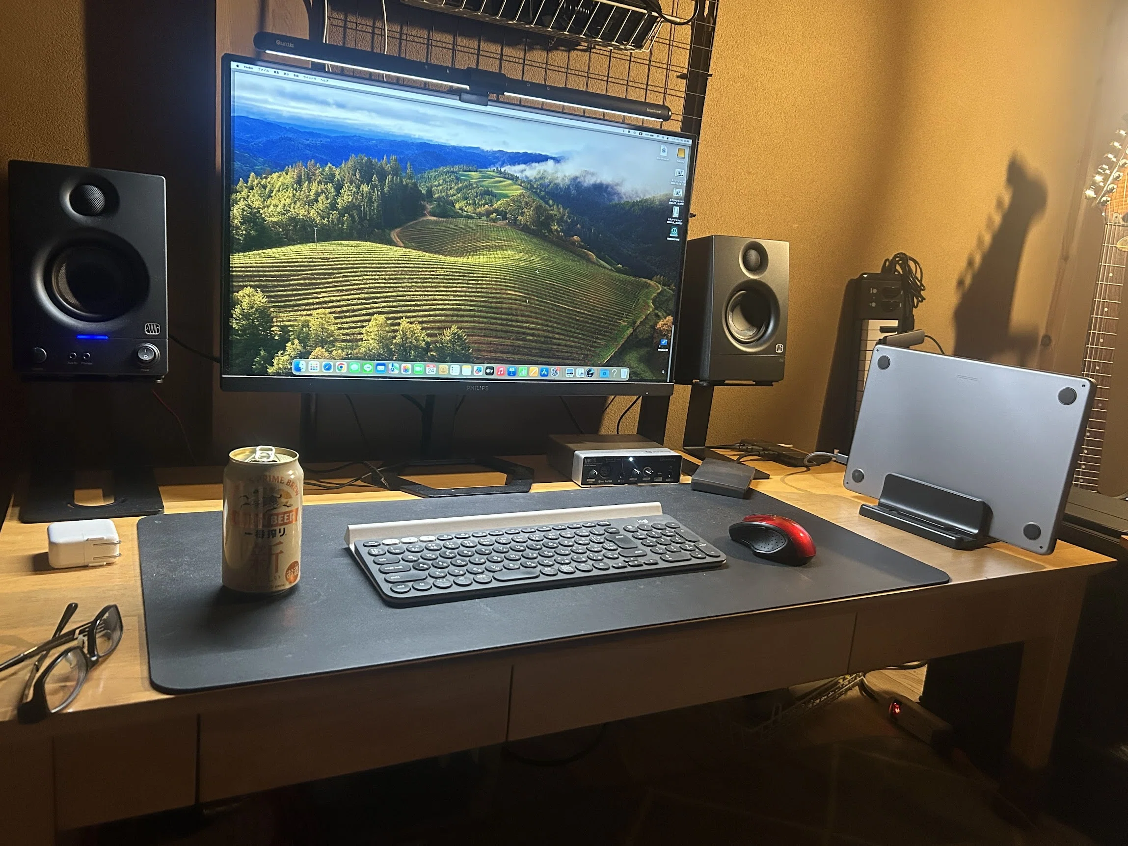 MacBook Airを電源差しっぱなしで4ヶ月使った結果？｜とまじぃ