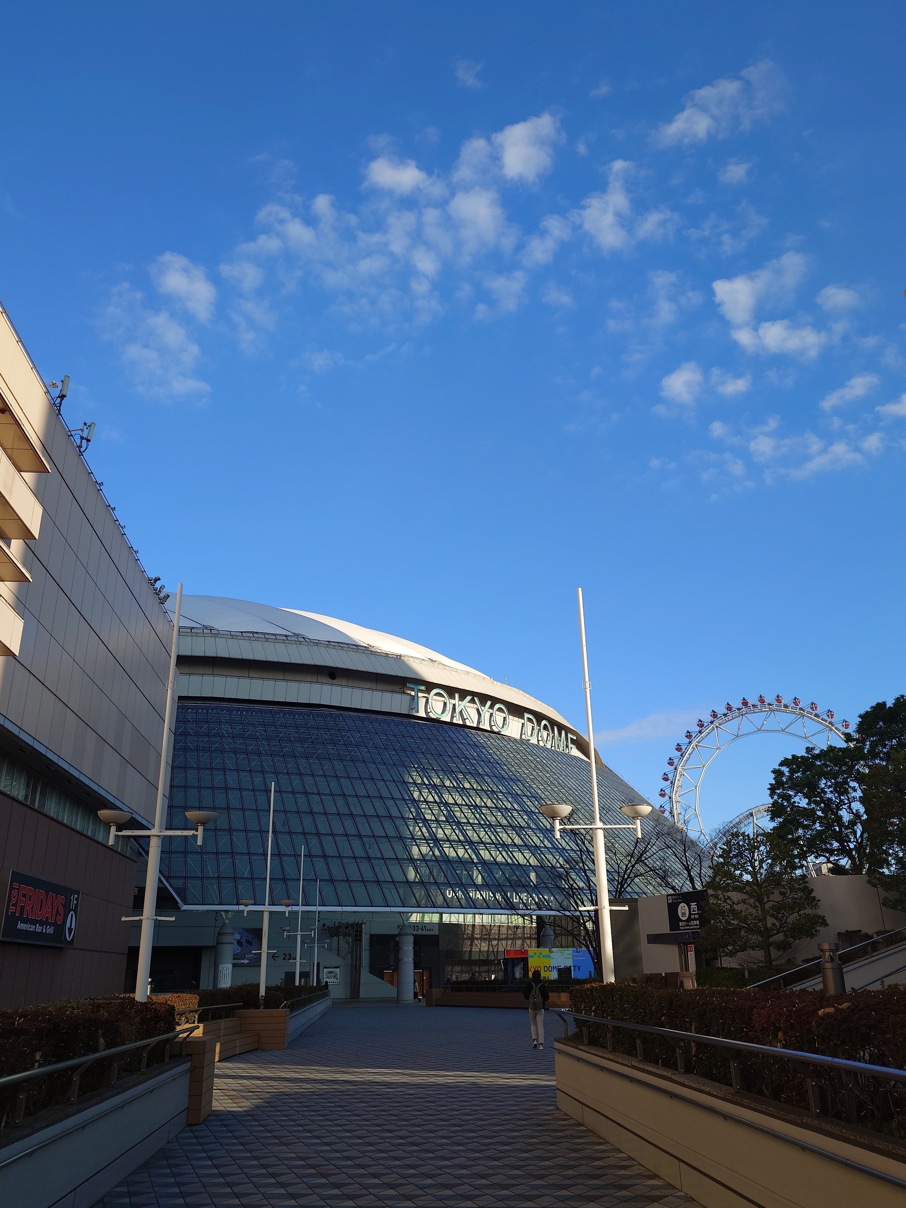 東京旅行 2日目B'z 2025 ドームツアー｜maruko