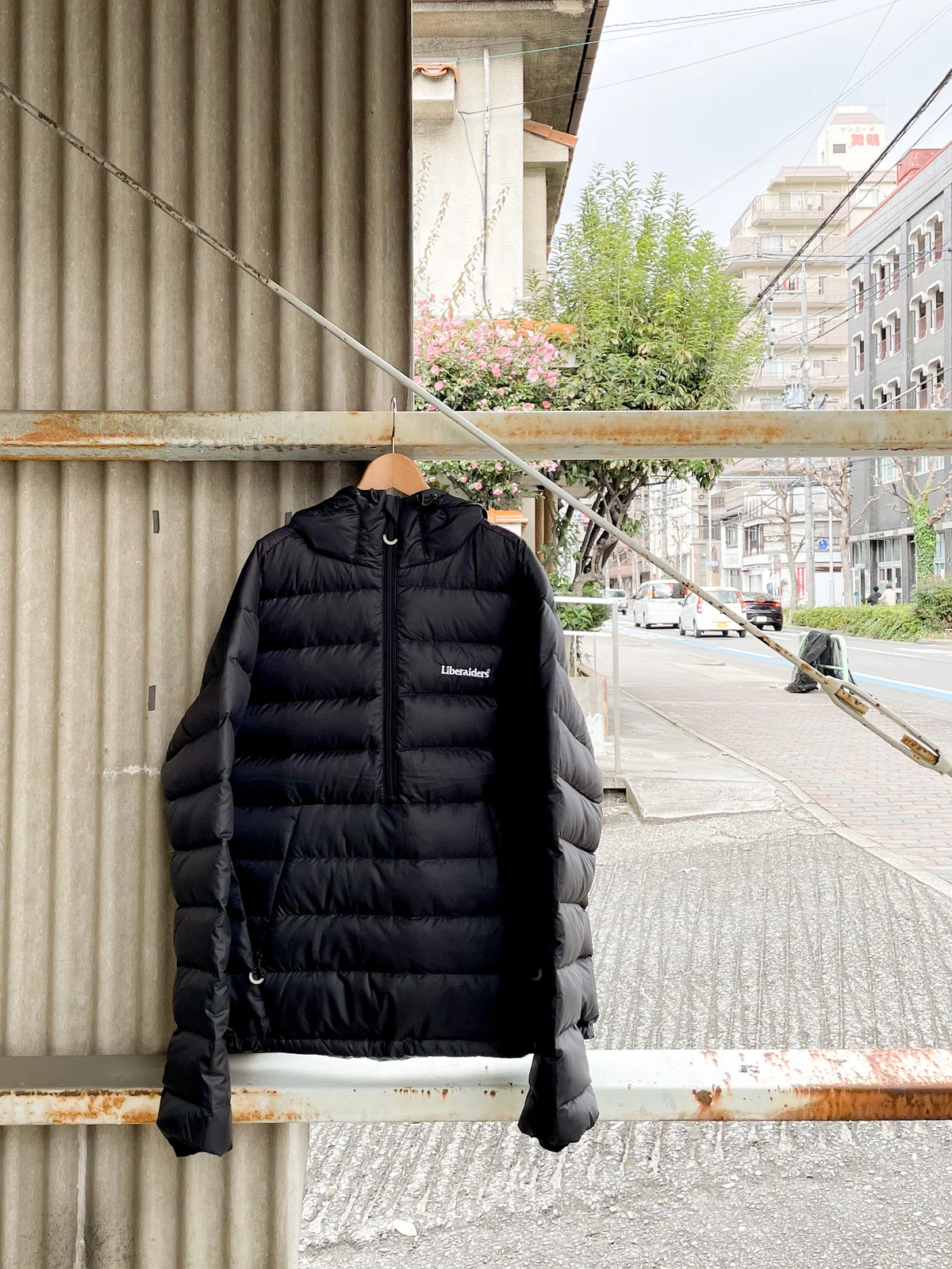 Liberaiders®︎ - DOWN HALF ZIP HOODIE｜Tieup