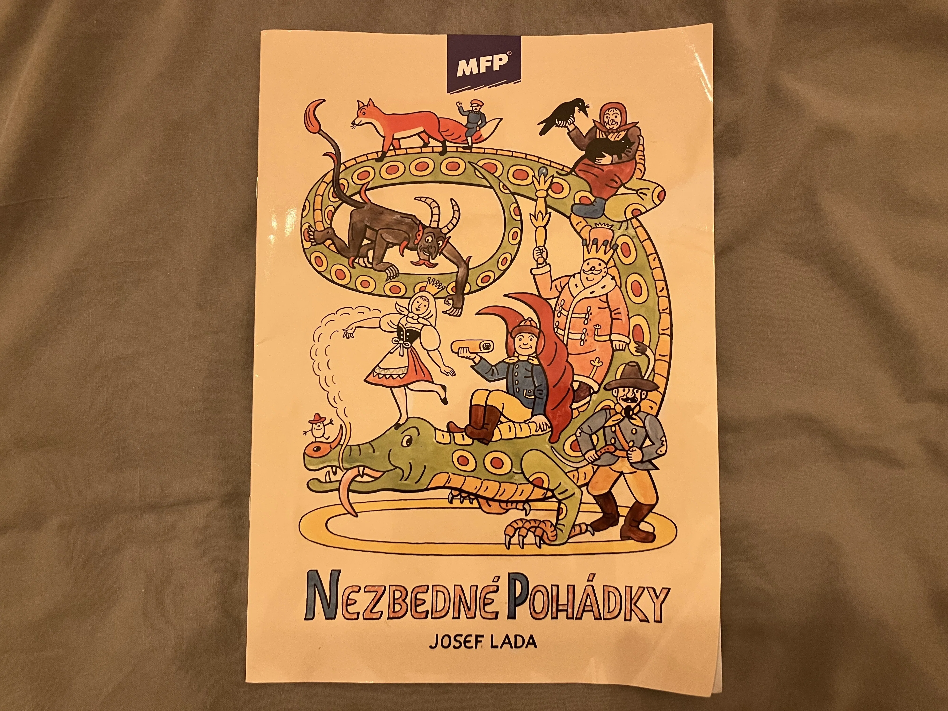 プラハで買った絵本たち｜きまだへくこ