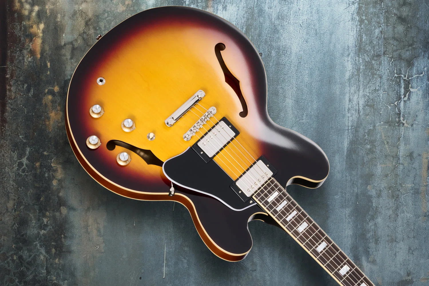 美品Epiphone ES-335 PROカスタムショップ限定品ハードケース付き Epiphone エピフォン Japan ES-335 ハードケース付属 #UD4288