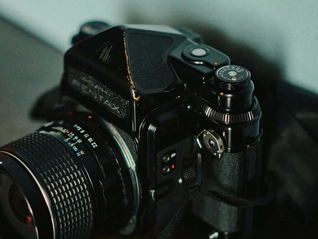 中判フィルムで“湿度のある写真”を撮りたいならPENTAX67一択です