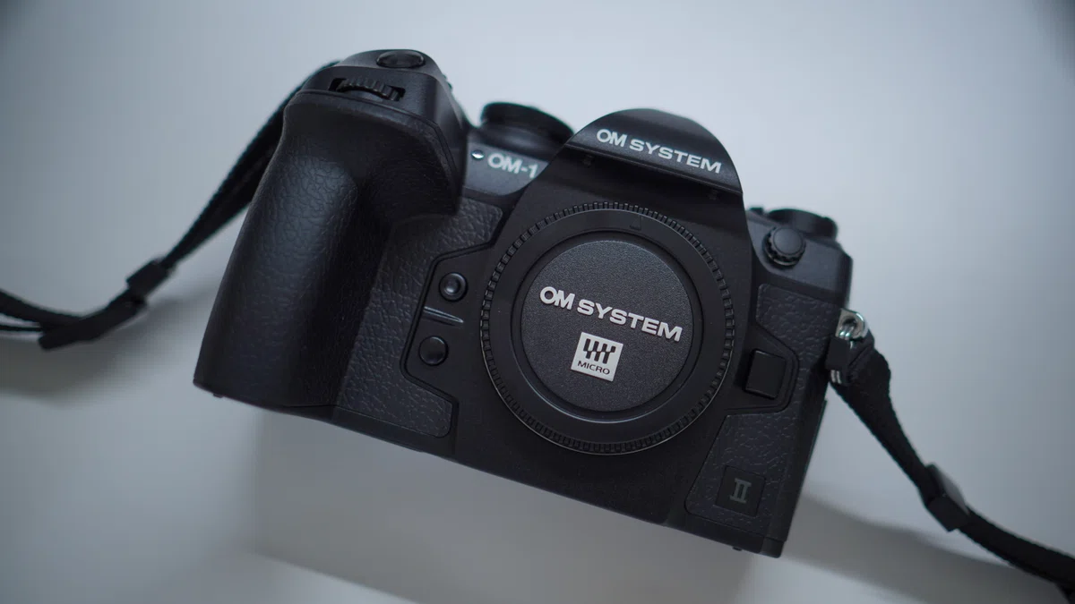 OM-1 Mark II + 100-400mm II』で初心者が野鳥撮影に挑む！【実写 