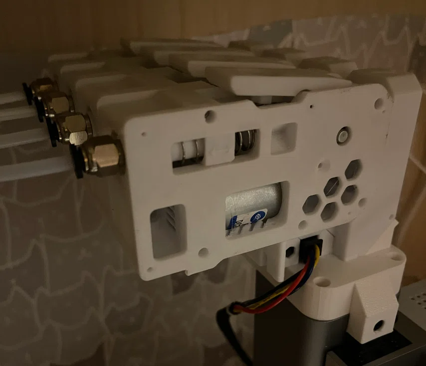 高性能3Dプリンター『Bambu Lab A1 mini』と『BMCU370C』で最強の