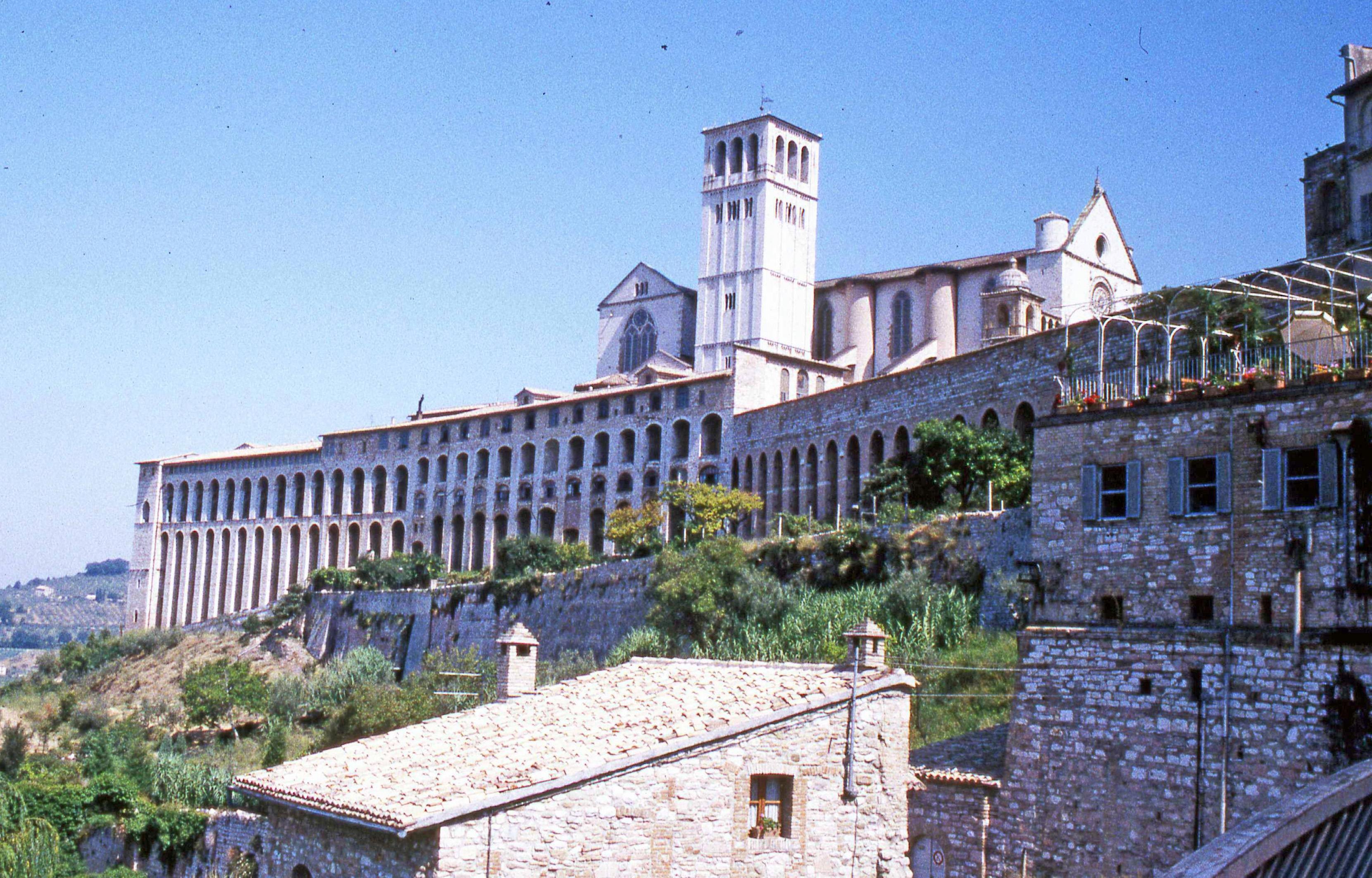 イタリアの建築⑦アッシジ地域のお宝さがし－151｜植松清志