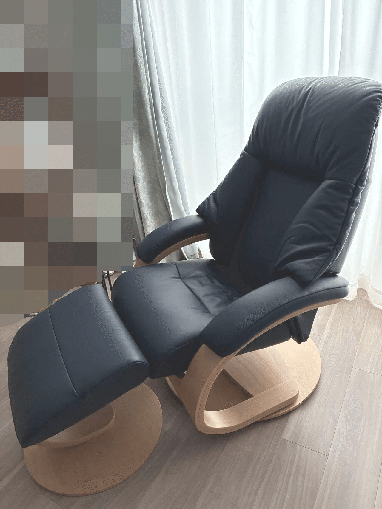 尻が恋した25万のパーソナルチェアを購入したら洗濯物が畳めるように