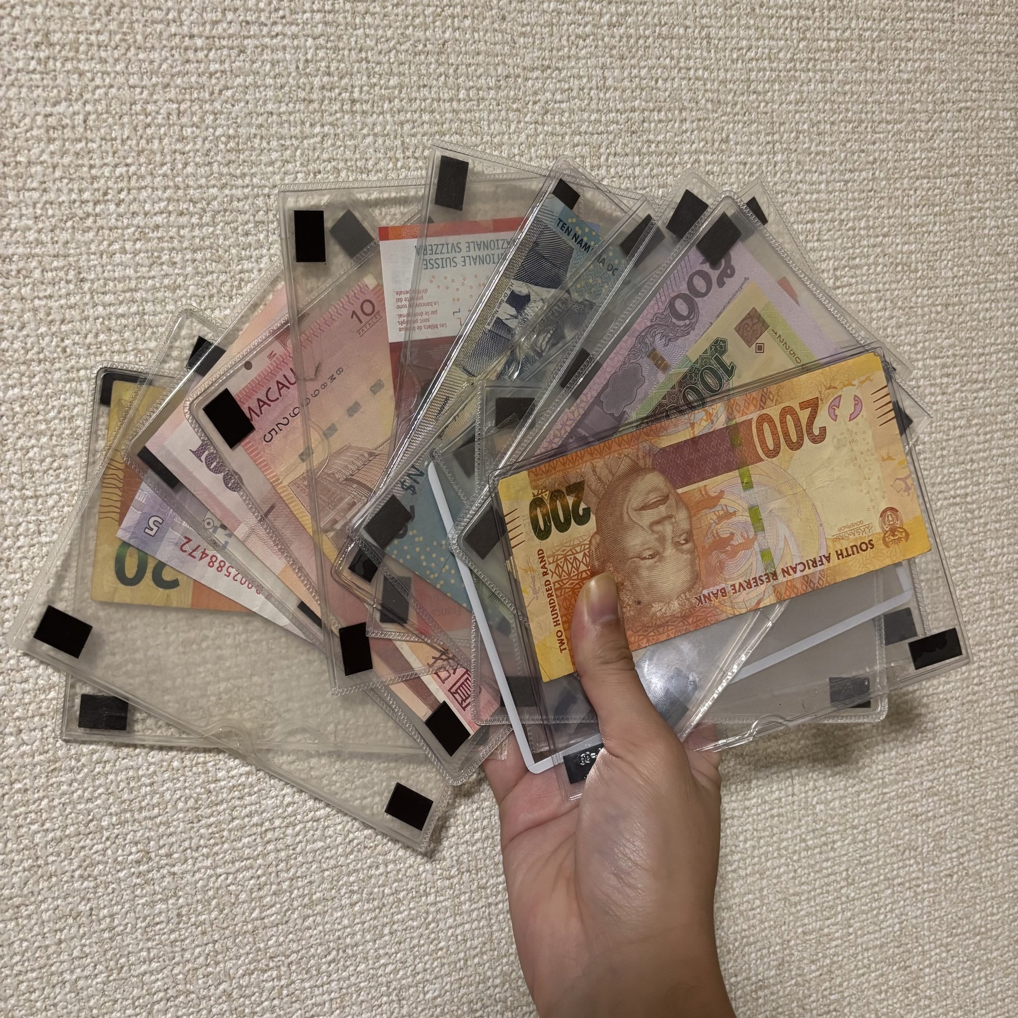 世界のお金でじゃんけん」を社会科の授業でやってみたら【前編】｜世界一周研究家Rio