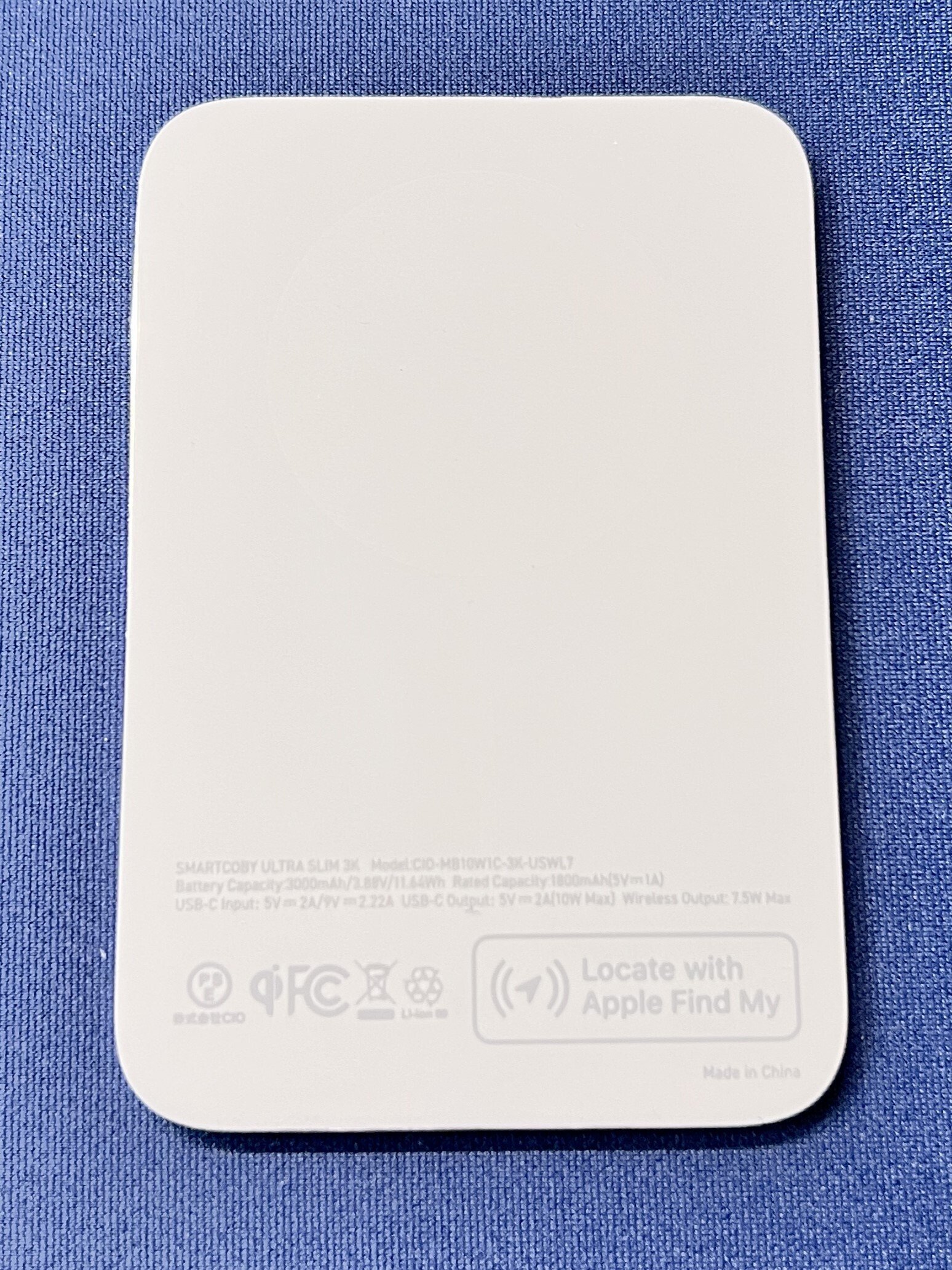 極薄モバイルバッテリー｜syungiku