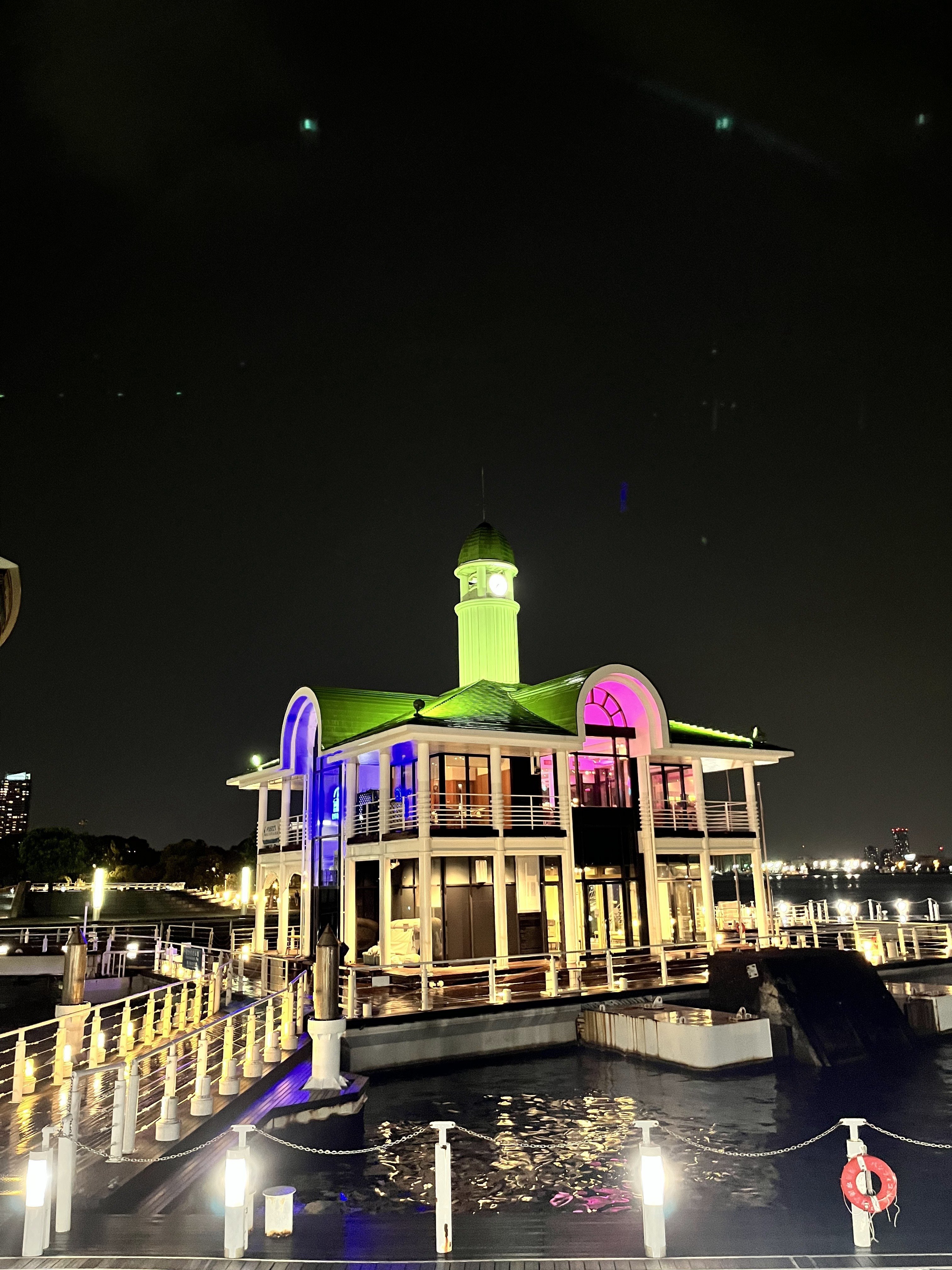 体験記】🏭🌉横浜発・川崎の工場夜景ナイトクルーズ🚢を4800円で楽しん