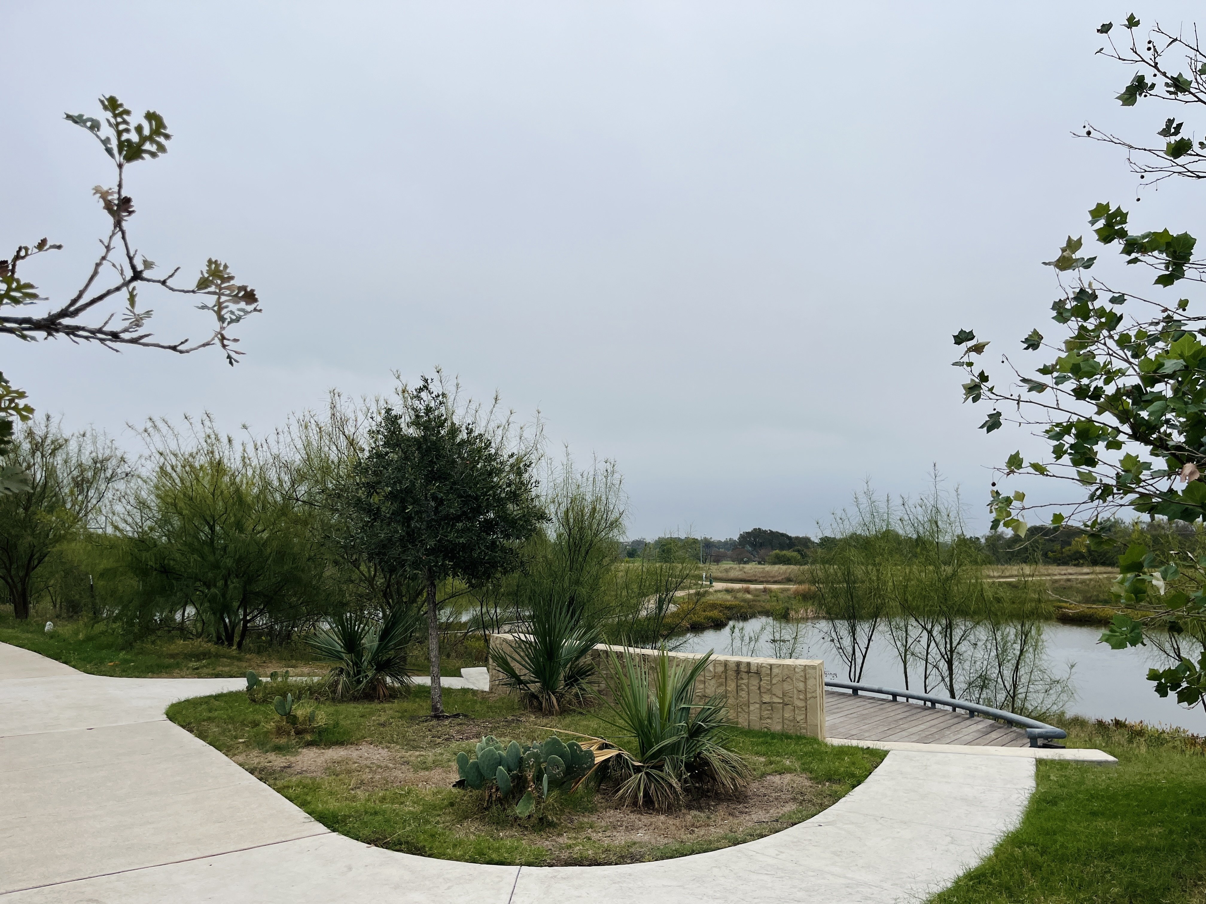 A river flows across the street from the 3D printer house, and nature spreads out in front of you. Hiking trails are also available.