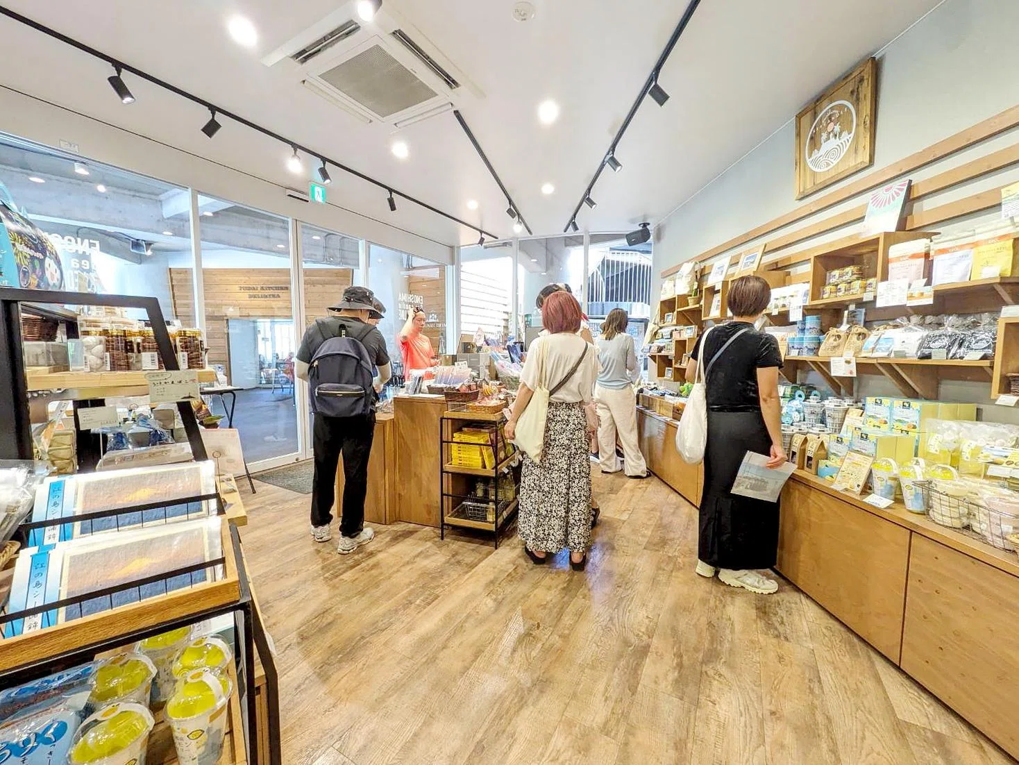 宣伝ゼロでも5日で完売」“真夏のアイスより売れた”「人気土産店」の