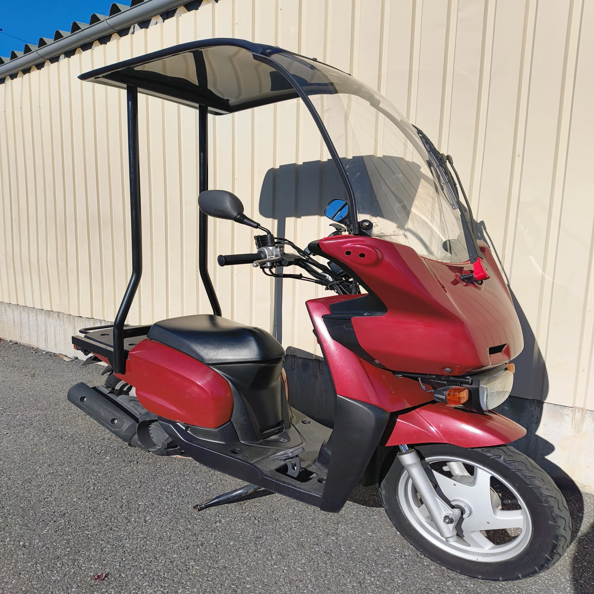 仕様変更しました】ヤマハギア UA08J バーハン仕様【レッドメタリック 