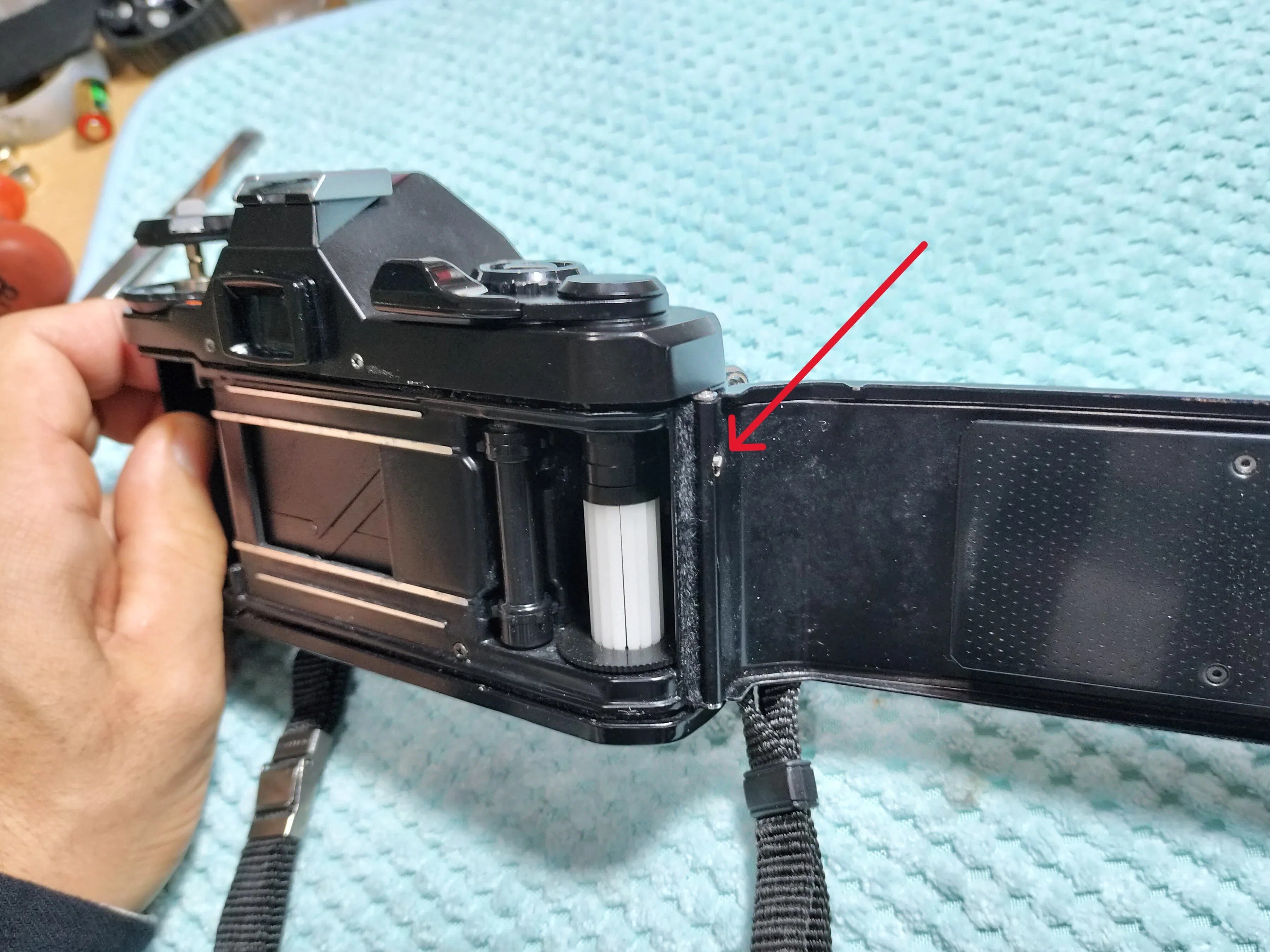 Pentax MV-1の分解｜フィルムカメラ修理のアクアカメラ