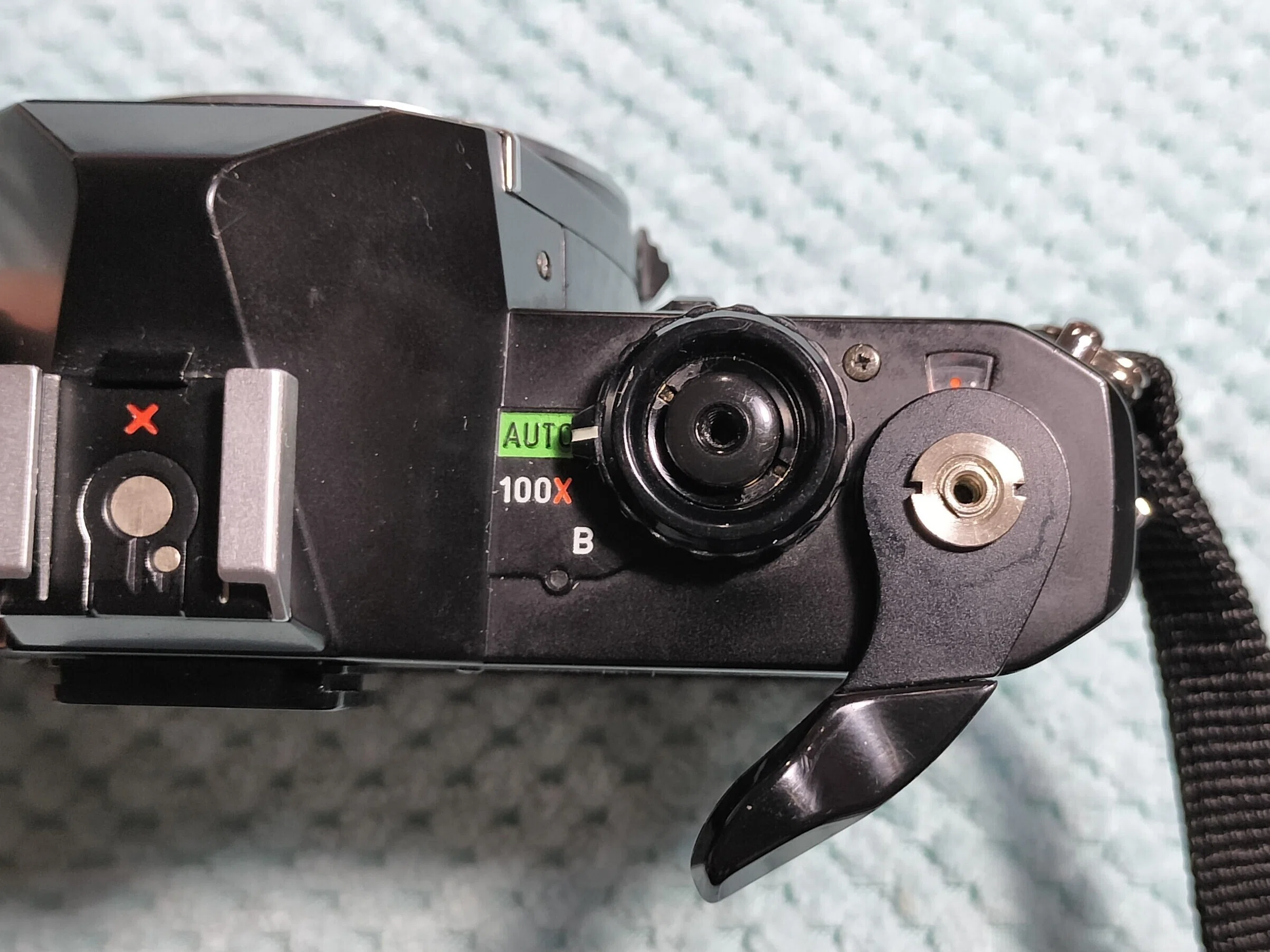 Pentax MV-1の分解｜フィルムカメラ修理のアクアカメラ