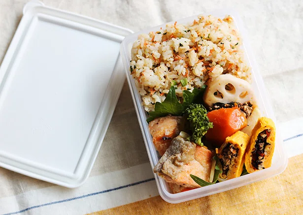タッパー冷凍弁当🍱｜もこ