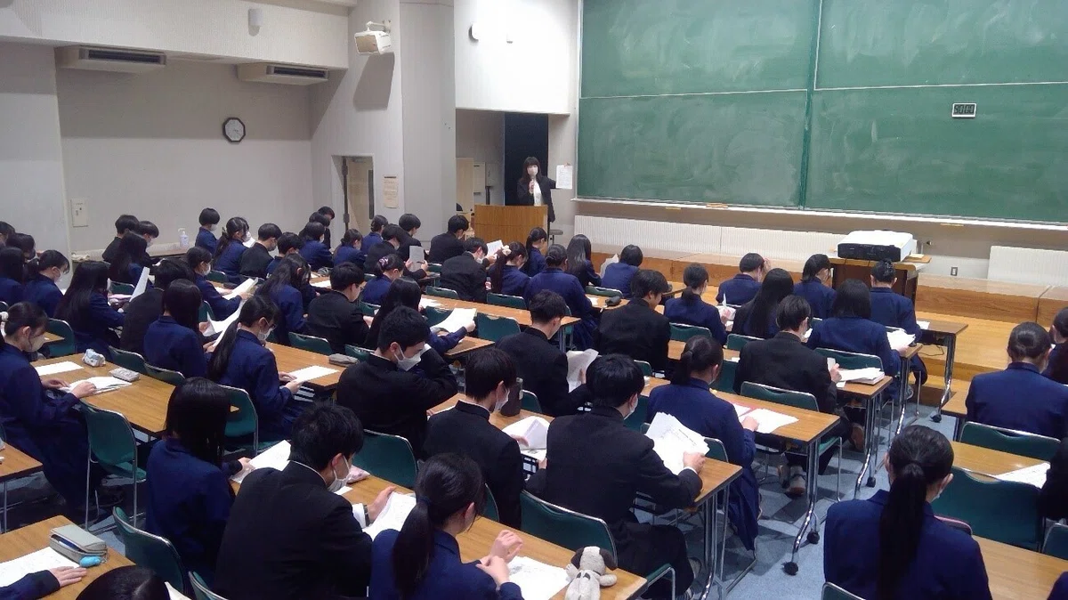 【3学年】1210 学年集会|岩手県立盛岡第三高等学校
