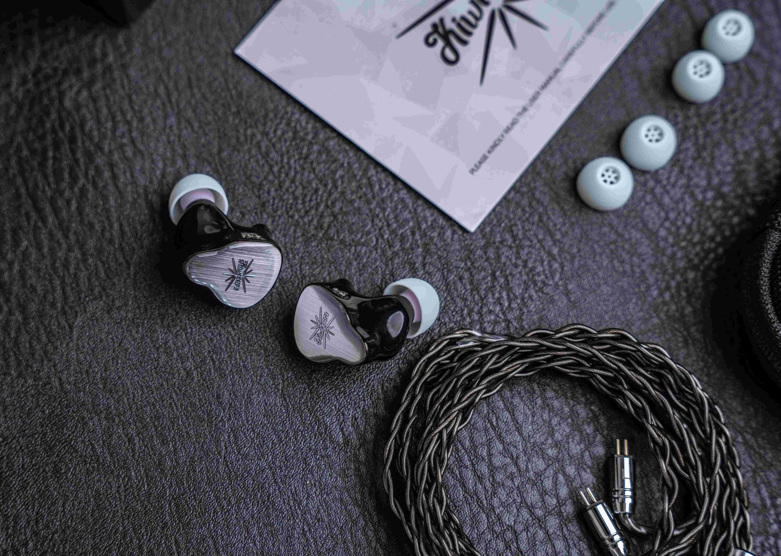 Kiwi Ears KE4 レビュー｜「解像度」に疲れたあなたへ。2DD+2BAが描く