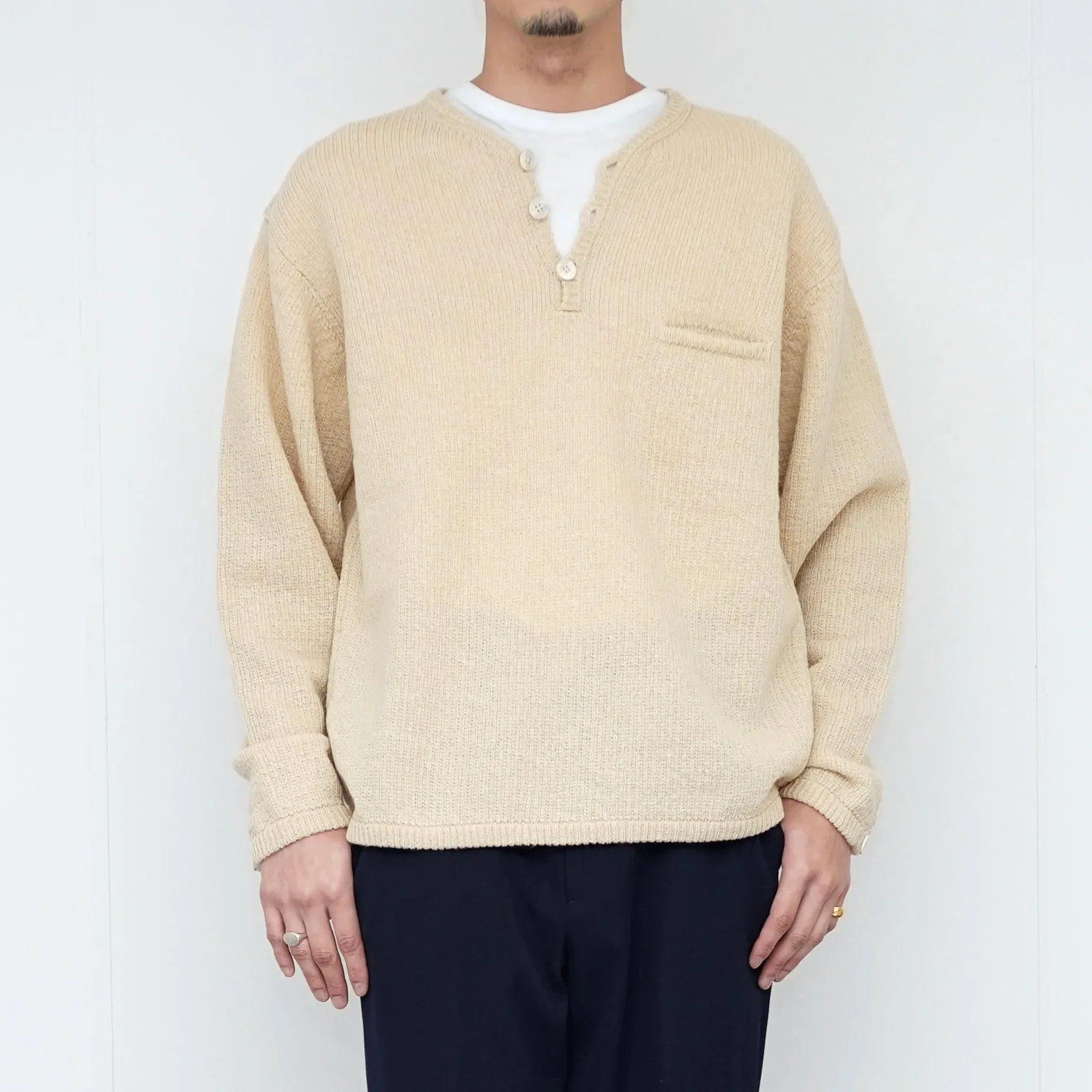 2025AW 締めくくりのニット。MAATEE&SONS「強撚SHET ラーベン」が到着