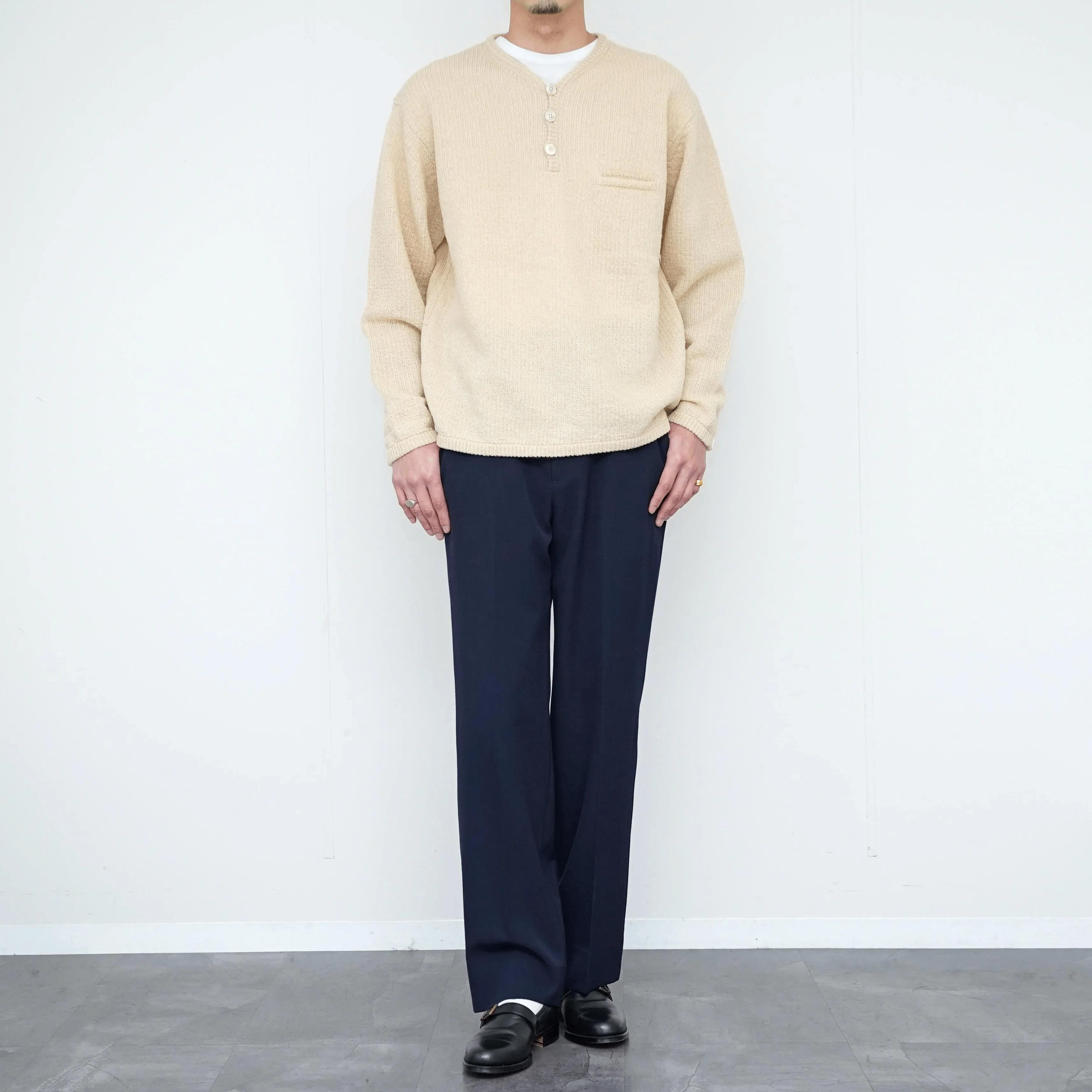 2025AW 締めくくりのニット。MAATEE&SONS「強撚SHET ラーベン」が到着