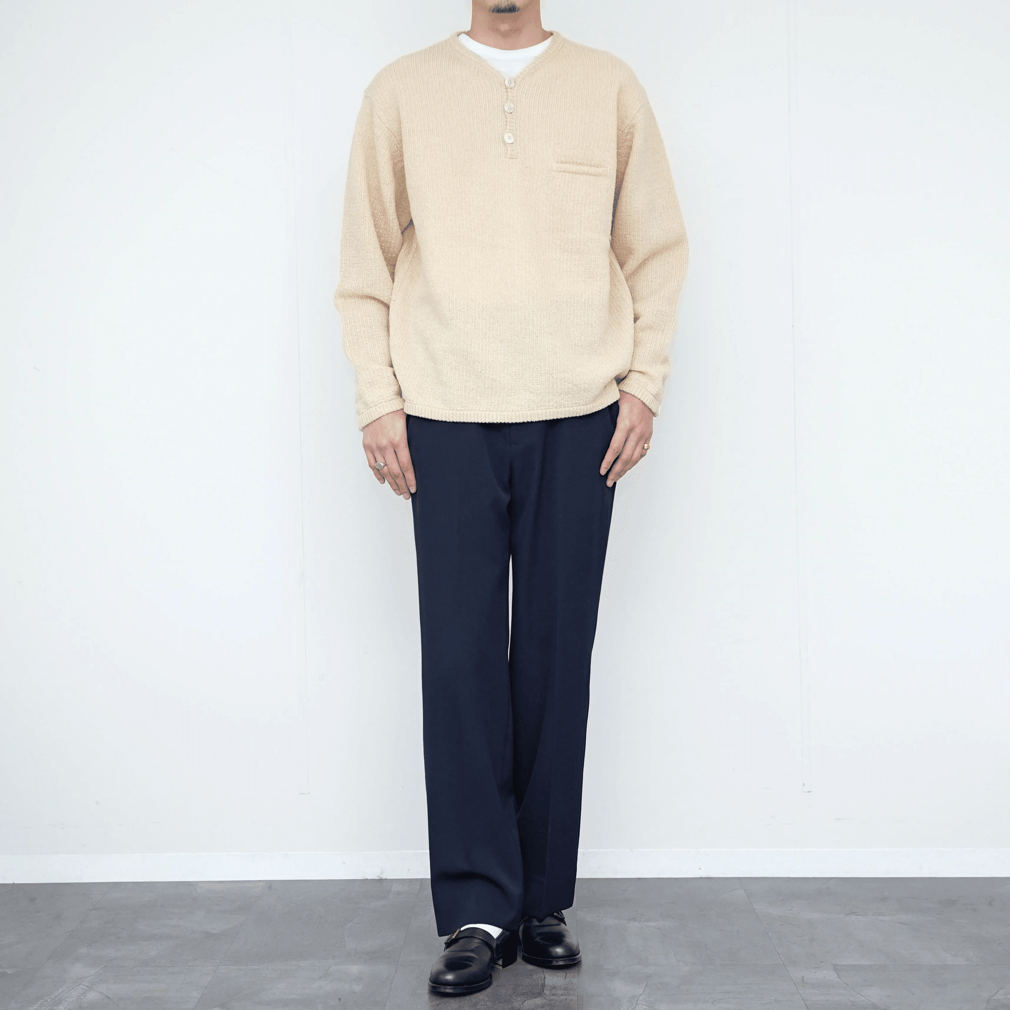 2025AW 締めくくりのニット。MAATEE&SONS「強撚SHET ラーベン」が到着