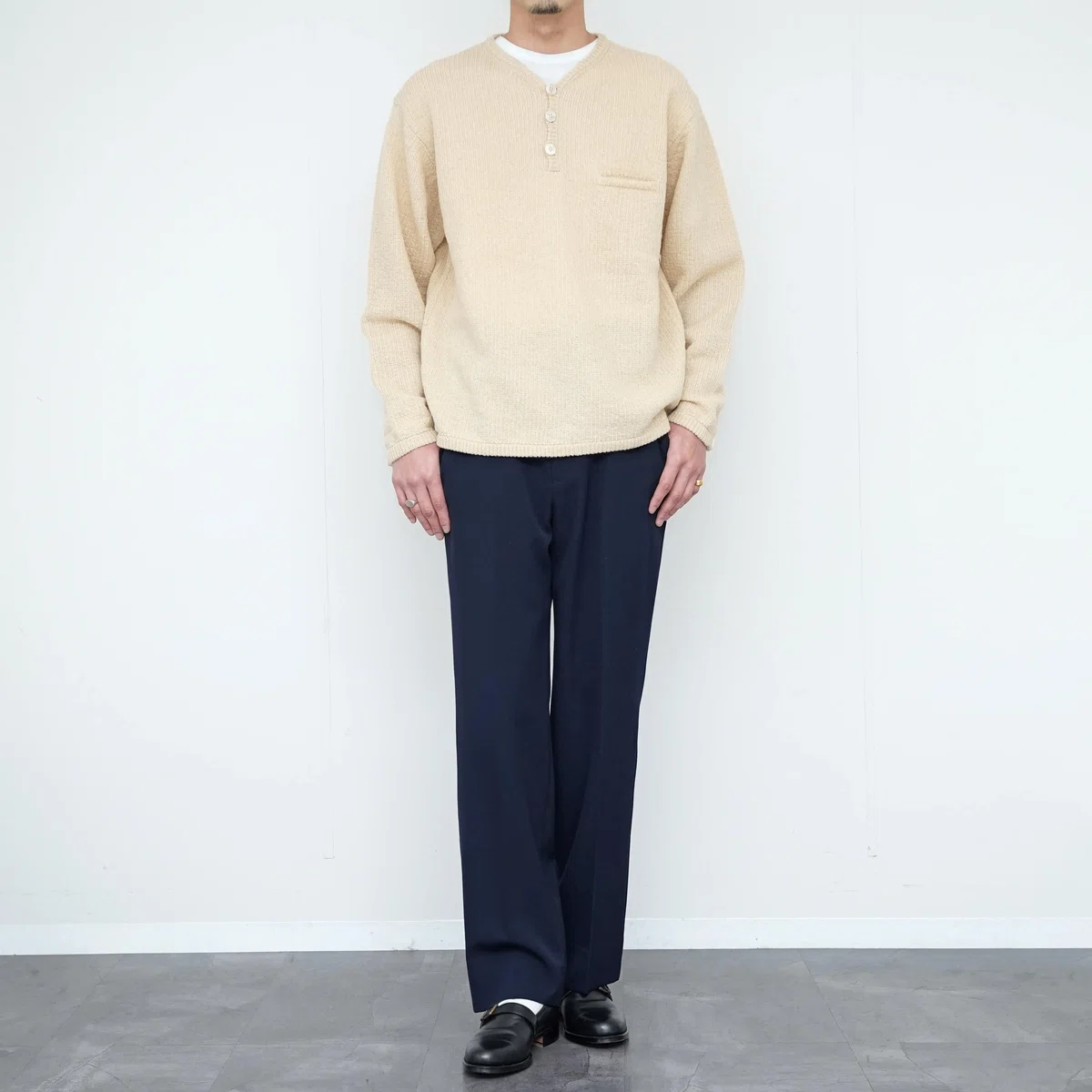 2025AW 締めくくりのニット。MAATEE&SONS「強撚SHET ラーベン」が到着