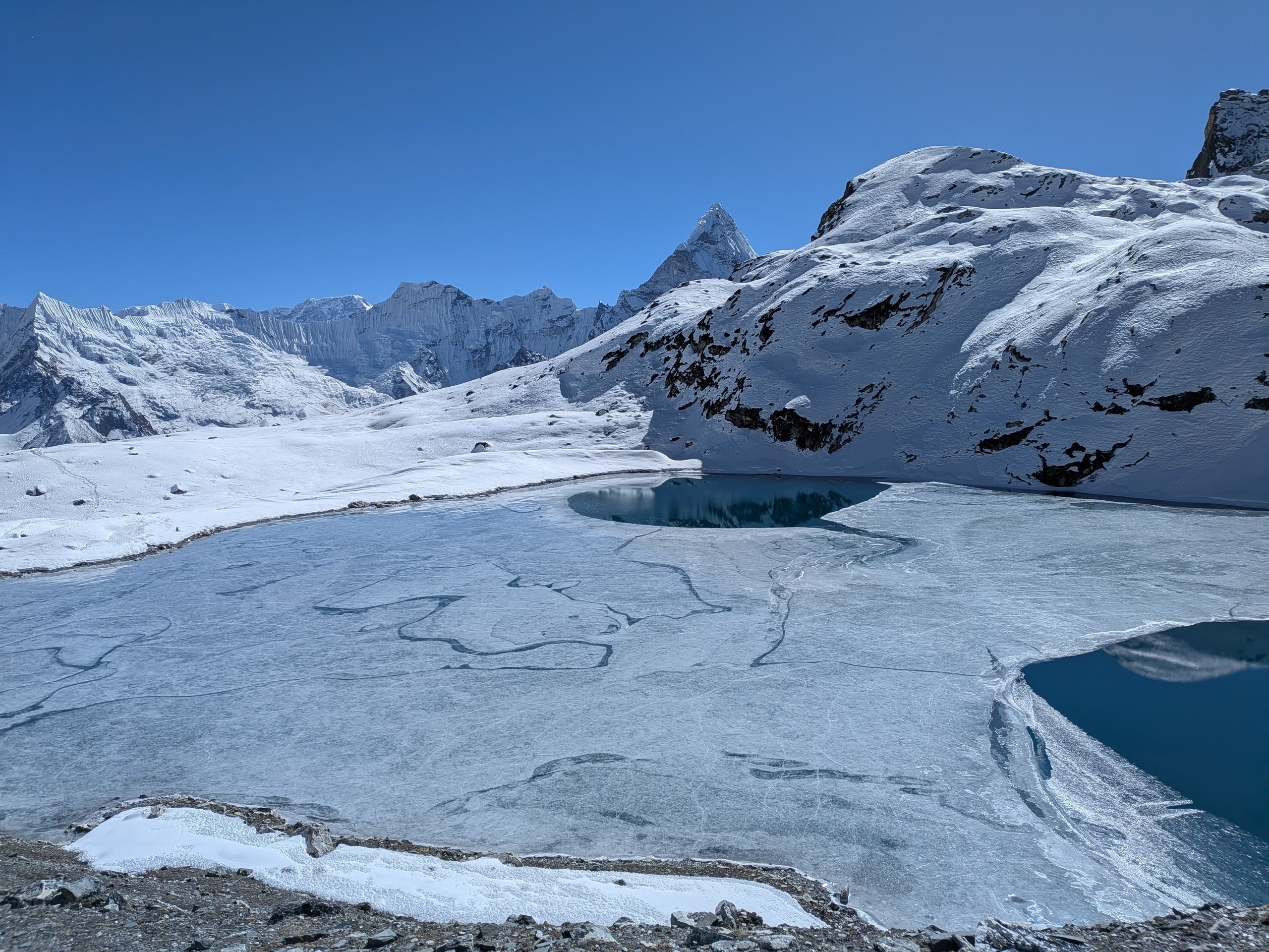 旅と山 ネパール⑬ チュクン〜コンマラパス（標高5535m）〜ロブチェ