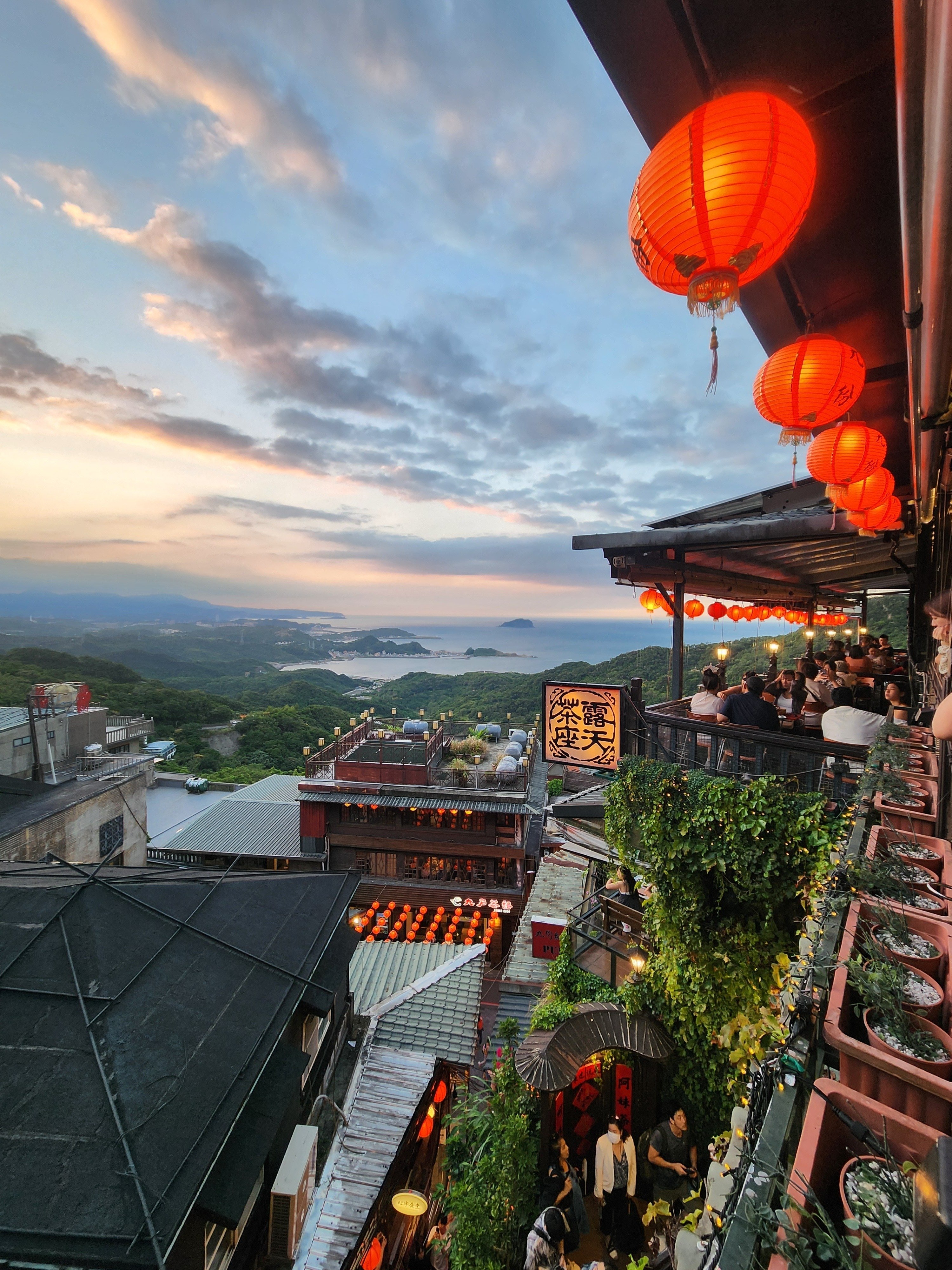 2025年11月台湾遠征 ～客車列車の勇姿を追う～｜Vanilla