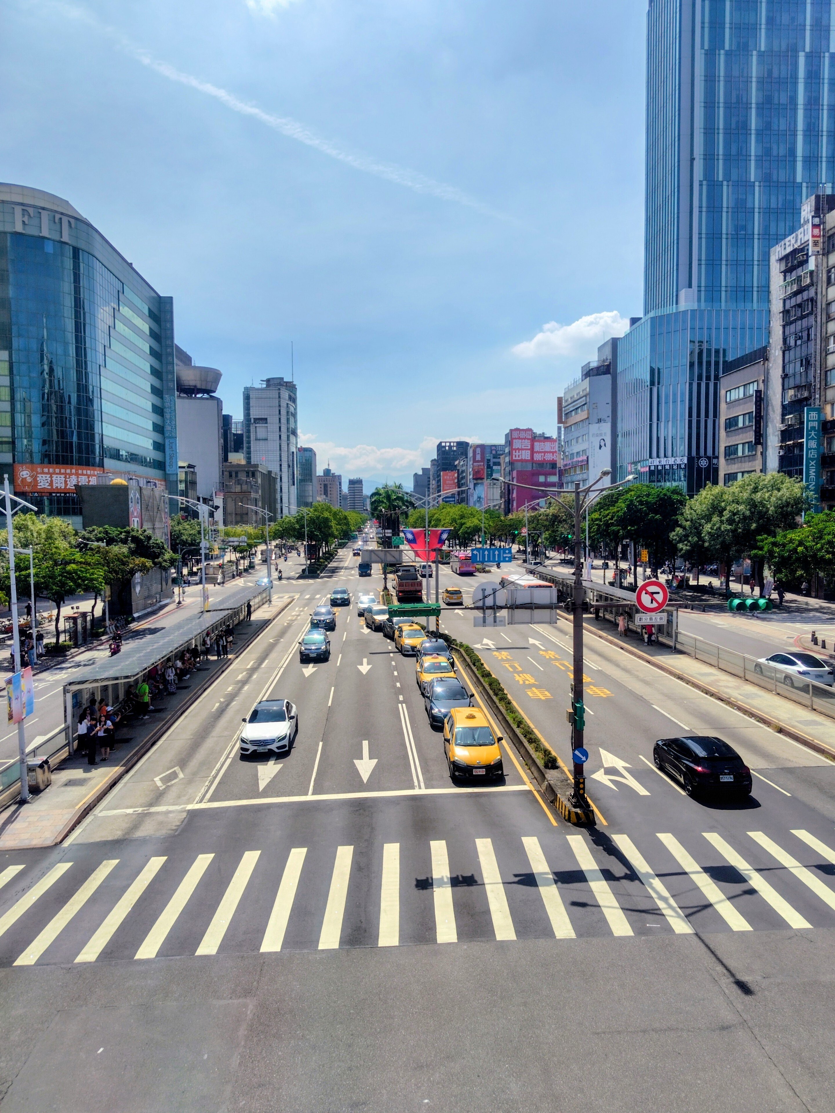 台北旅行記⑭】西門町へ！ポップマート＆阿宗麺線を満喫して散策｜カリ