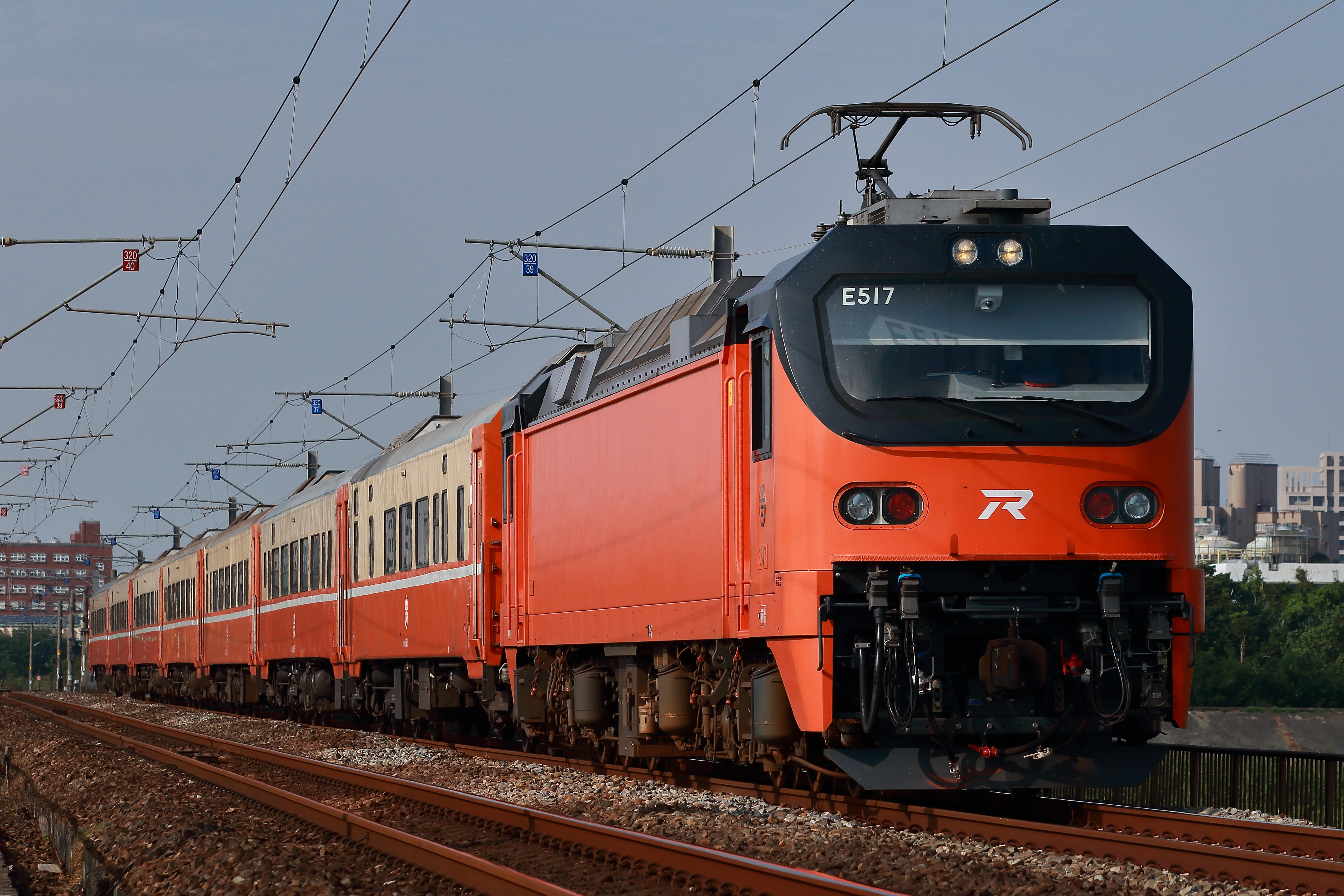 2025年11月台湾遠征 ～客車列車の勇姿を追う～｜Vanilla