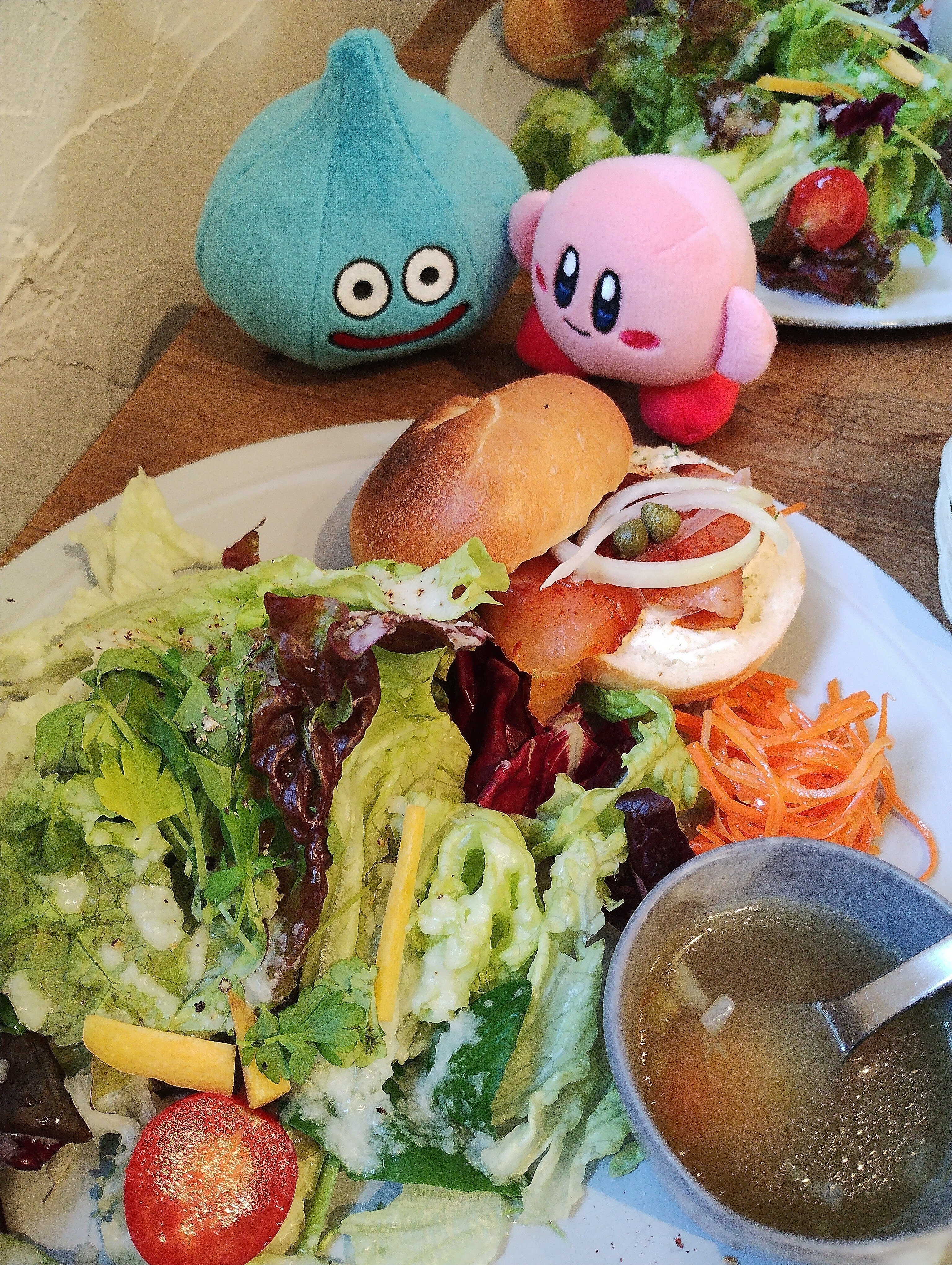 スライム×カービィ｜もち