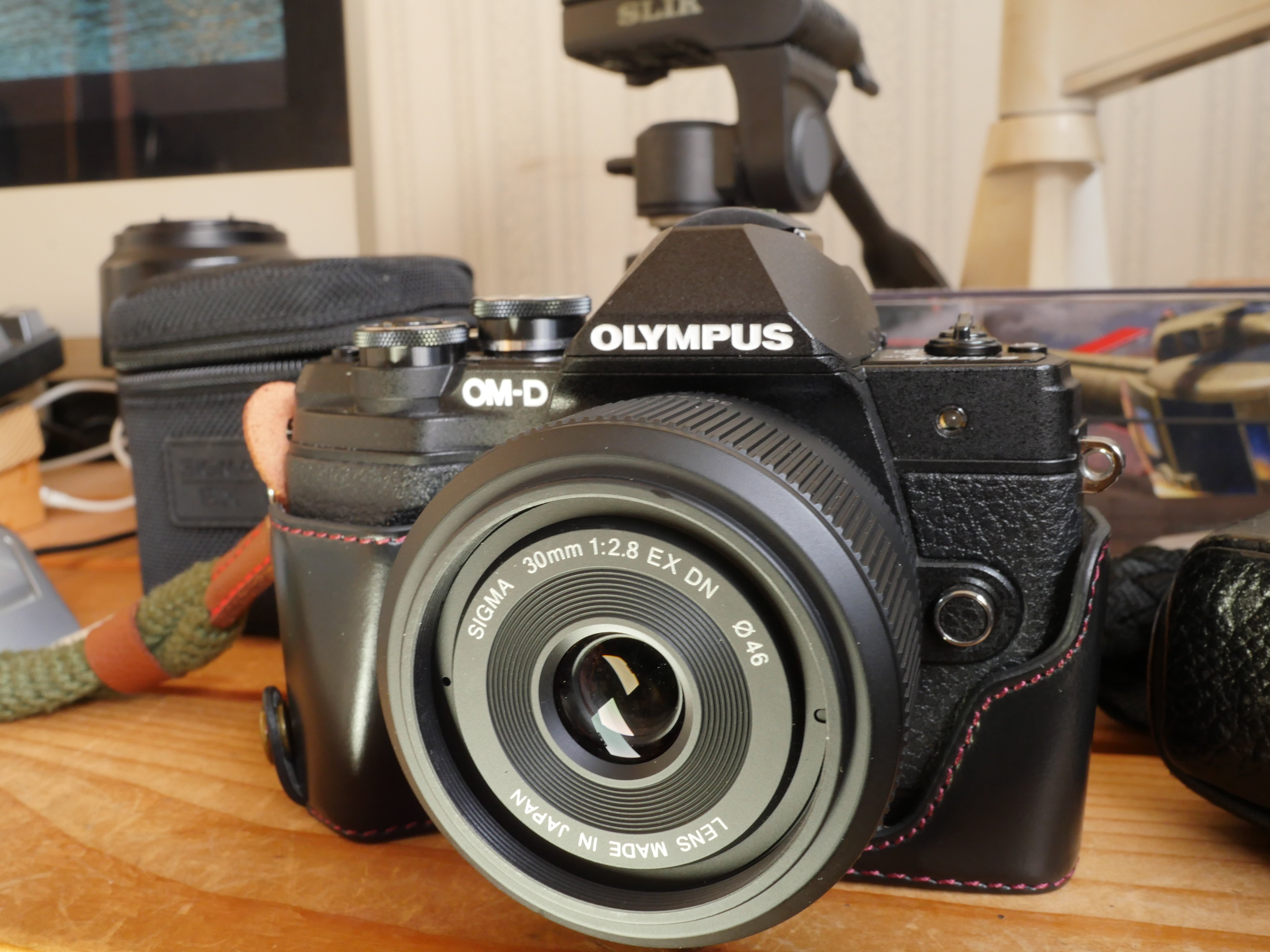 レンズ沼あれこれ：ちっちゃくてよく写るシグマの30mmレンズはちょっと